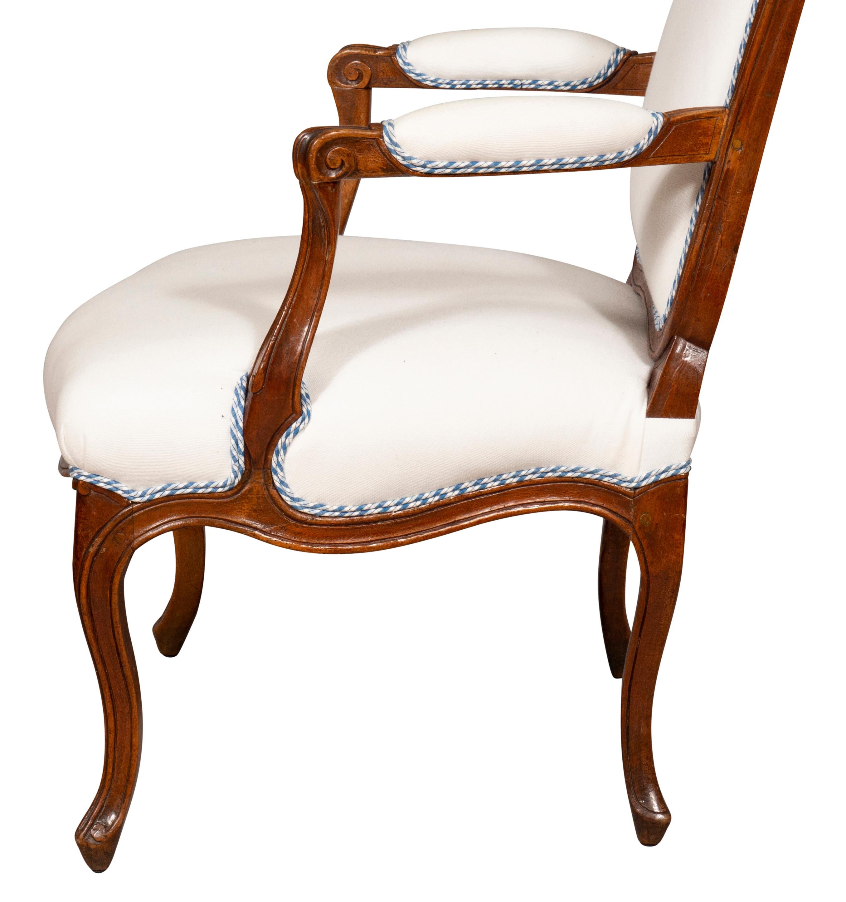 Pair Of Louis XV Walnut Armchairs For Sale 12