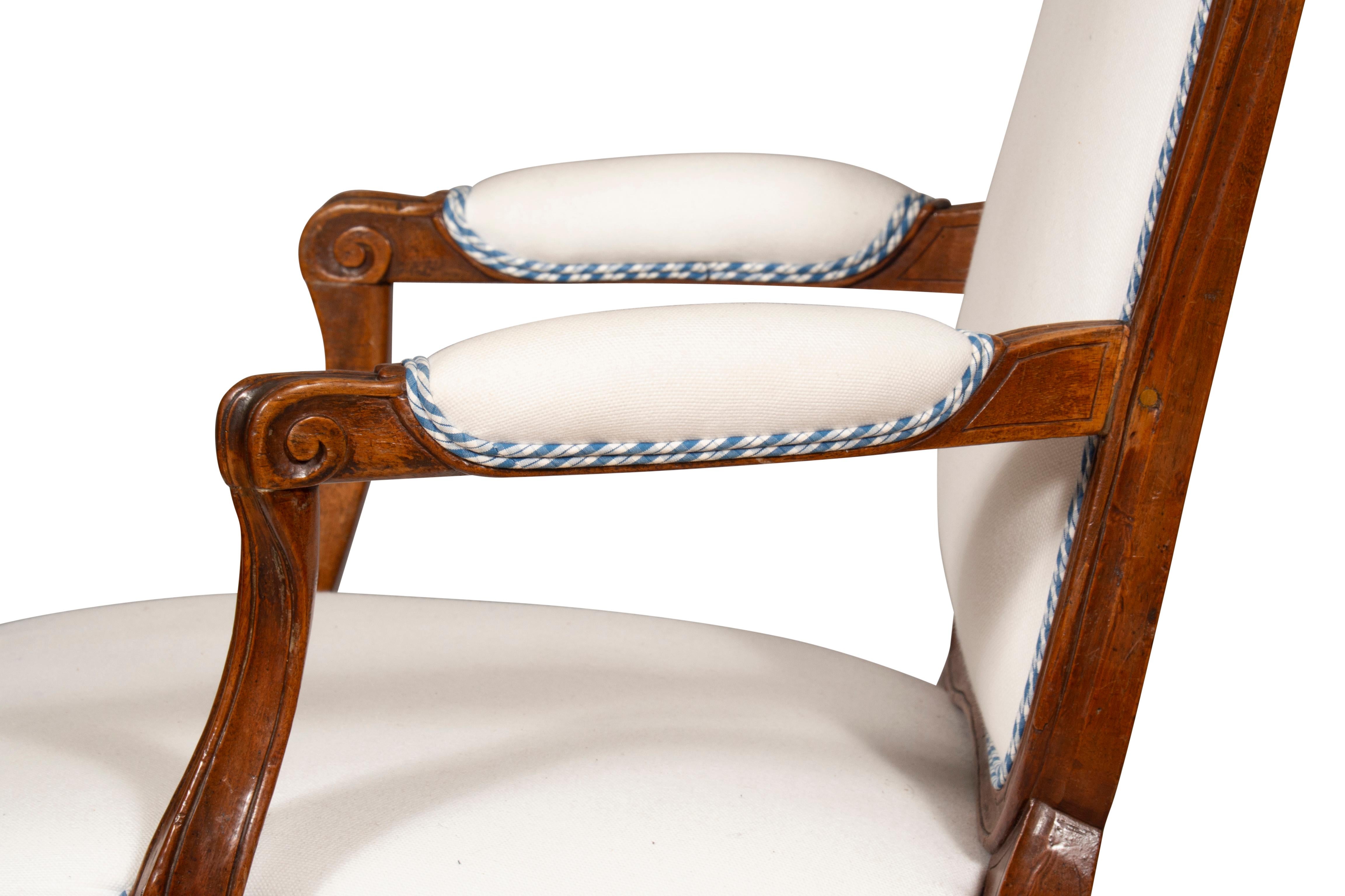 Pair Of Louis XV Walnut Armchairs For Sale 13