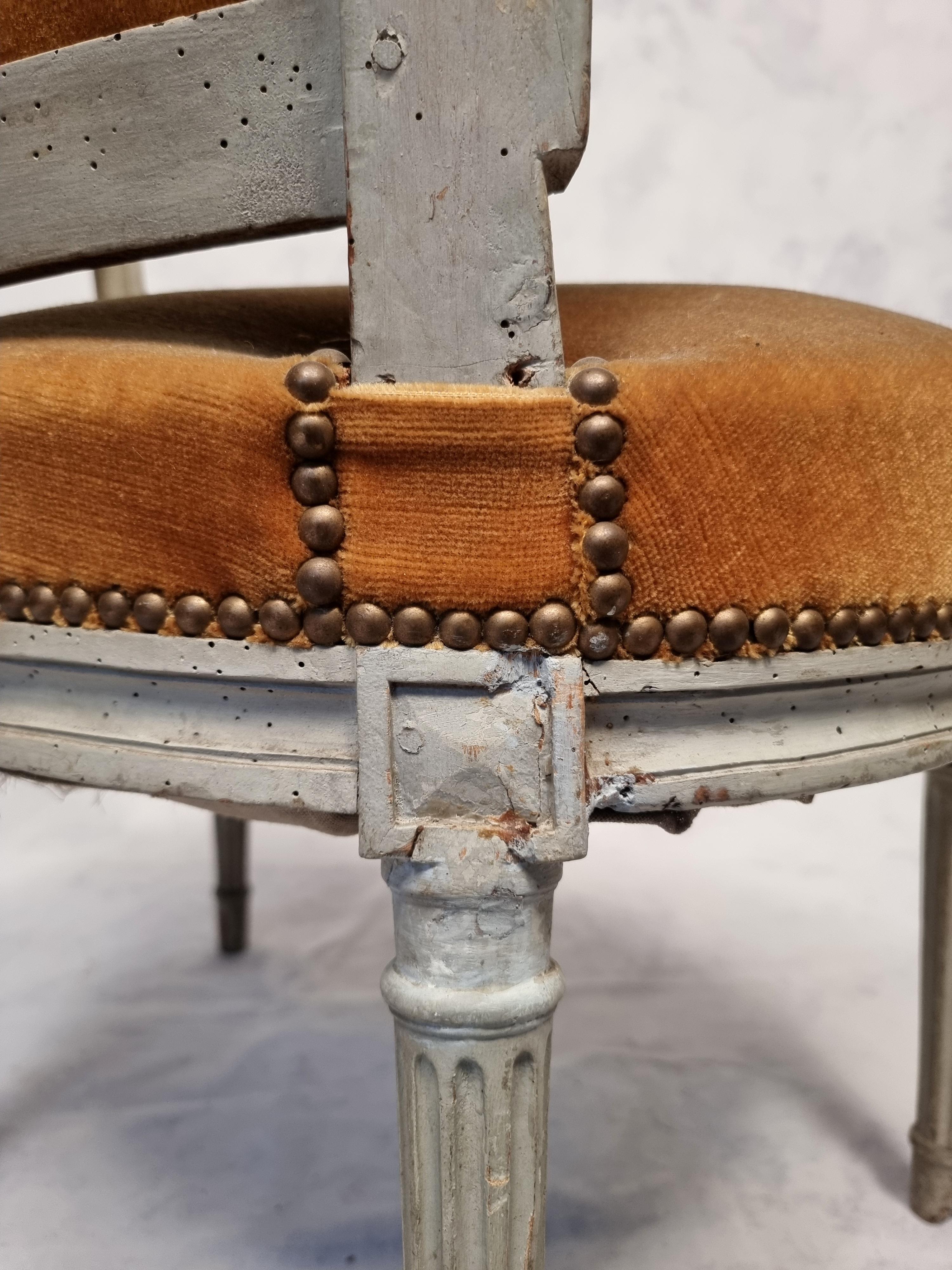 Paire de fauteuils Louis XVI en bois laqué - 18ème siècle en vente 5