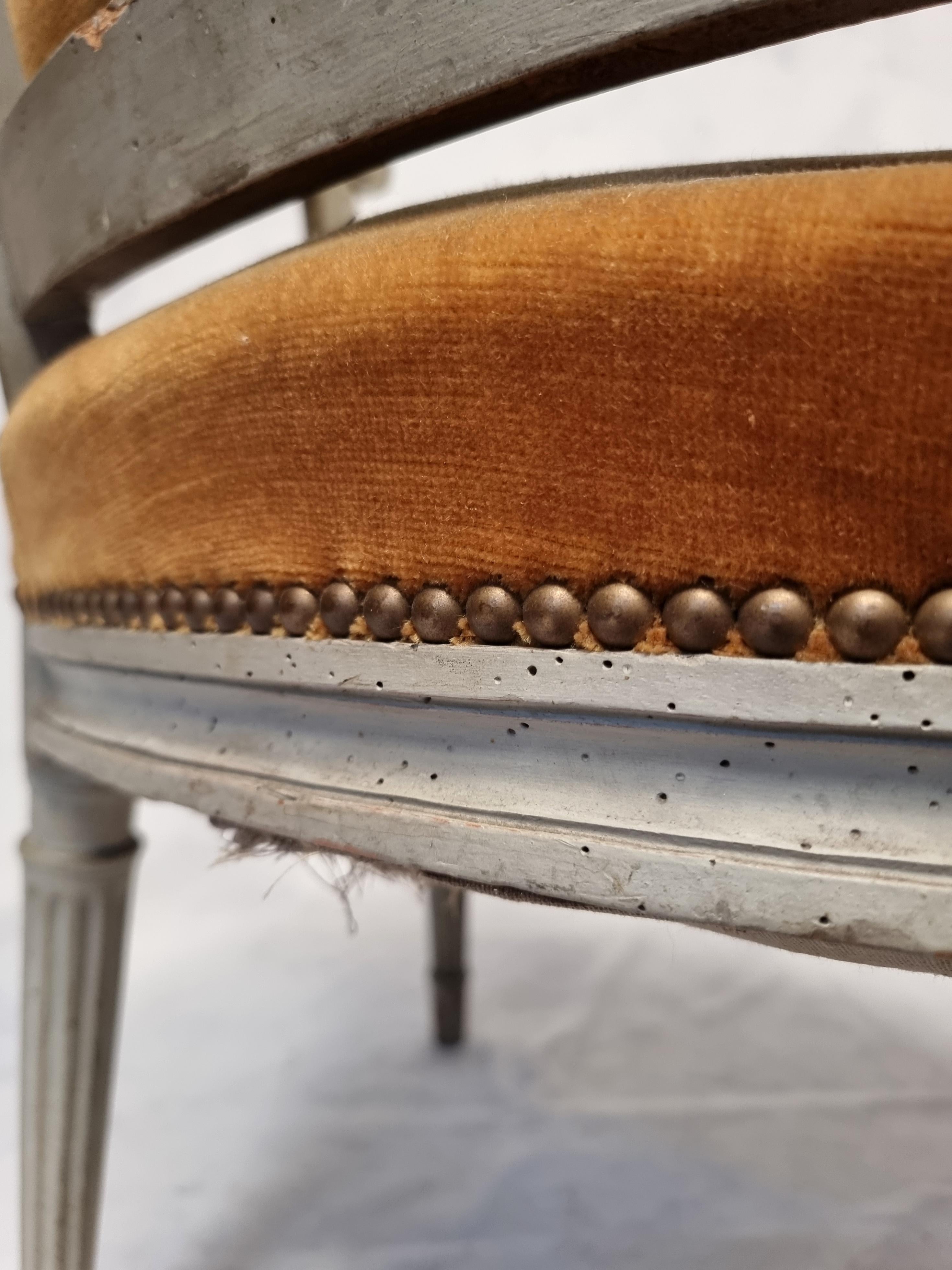 Paire de fauteuils Louis XVI en bois laqué - 18ème siècle en vente 6