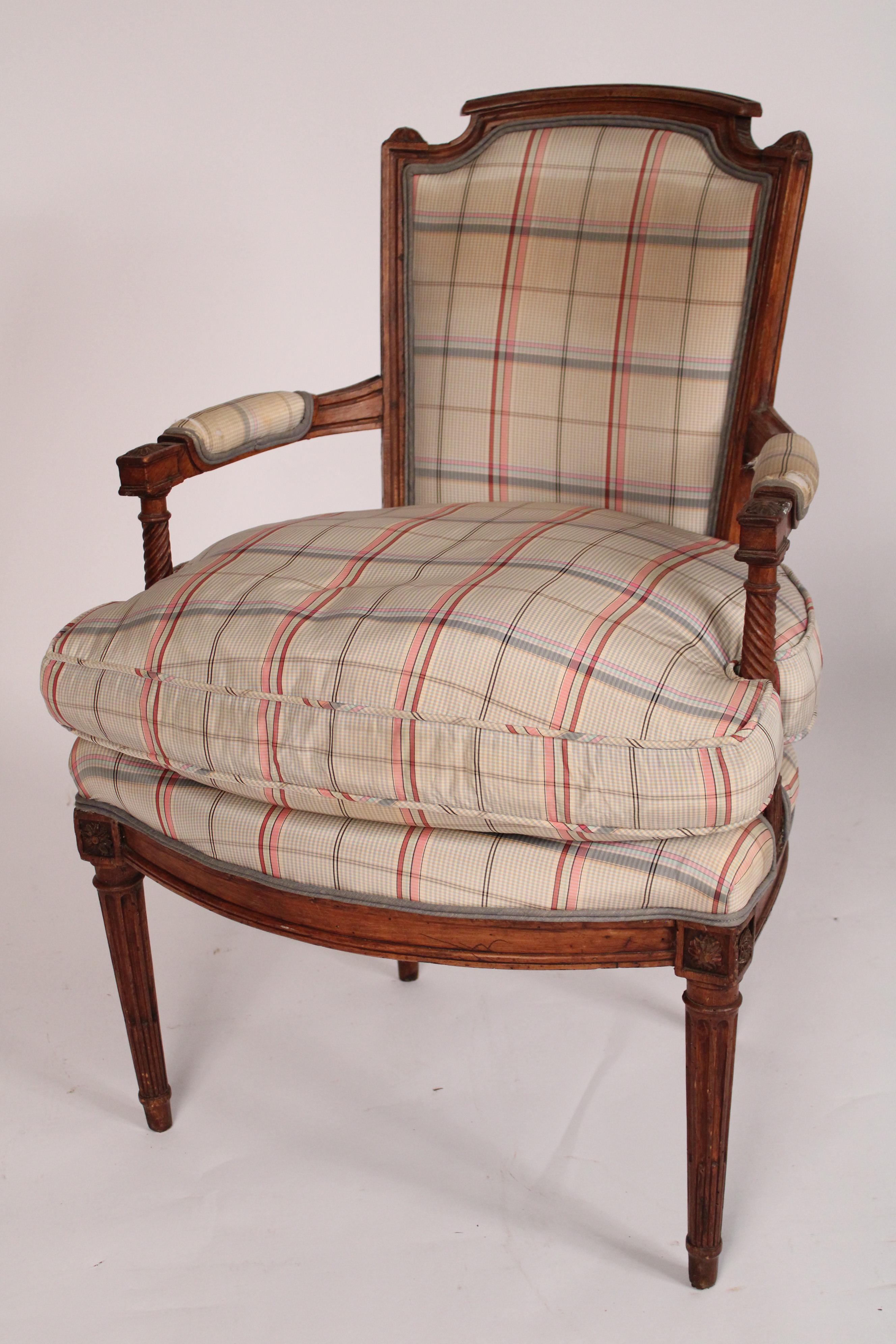 European Pair of Louis XVI Beech Wood Armchair Frames For Sale