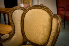 Paire de Bergères Louis XVI Antique French, Elegance du 18ème siècle