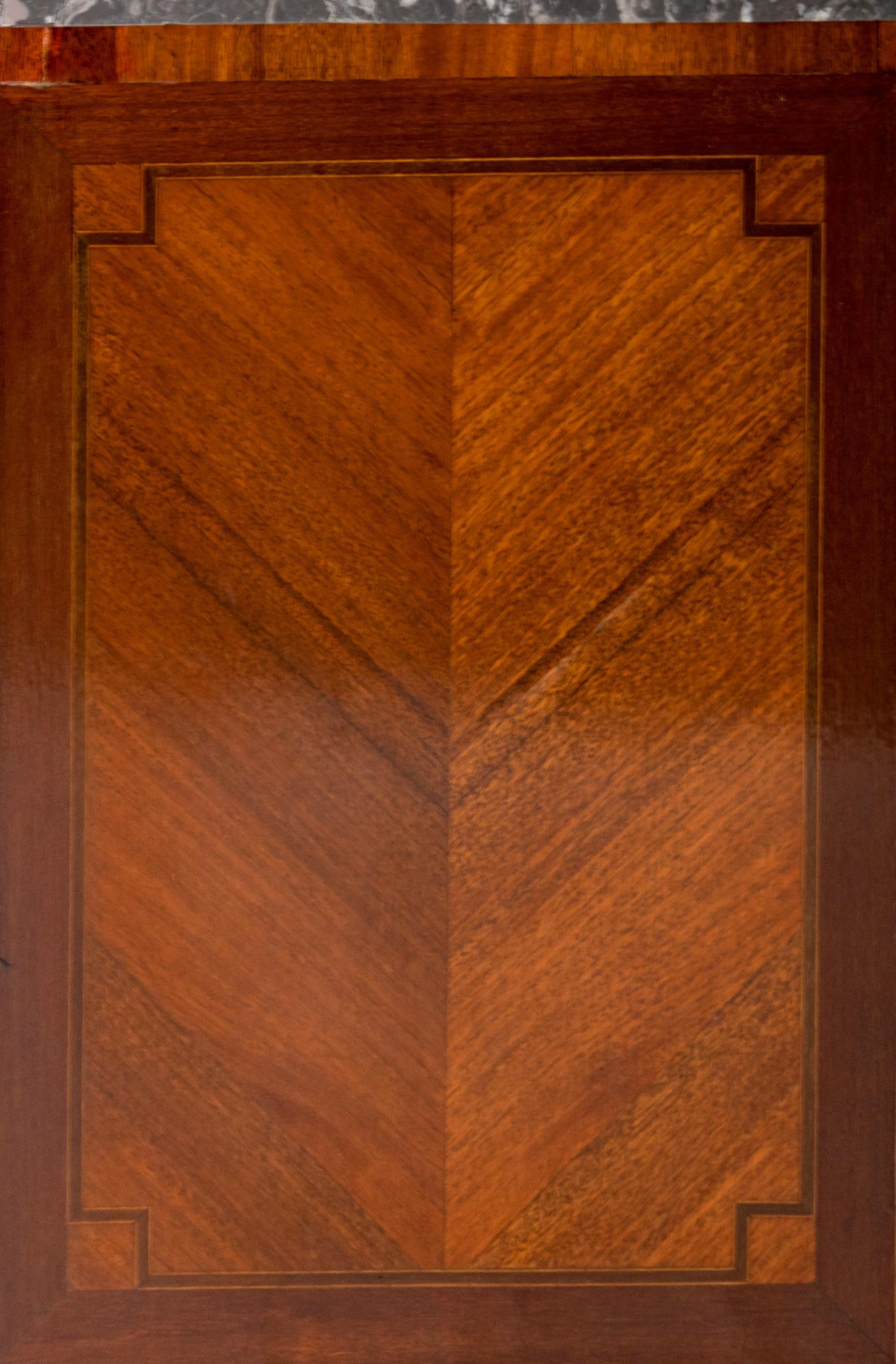 Coppia di commode Luigi XVI, XIX secolo in vendita 3