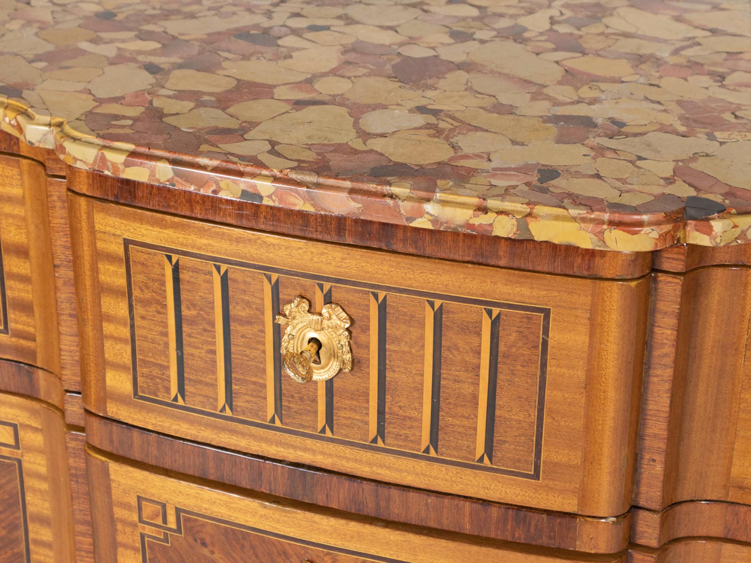 Napoleone III Coppia di commode Luigi XVI, XIX secolo in vendita
