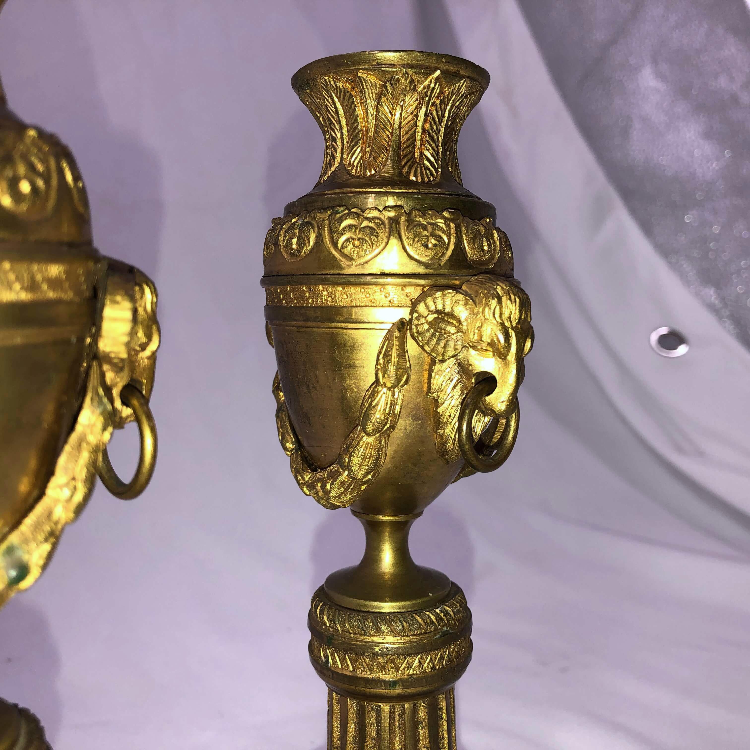 Pair of Louis XVI Bronze Cassollettes In Distressed Condition For Sale In Westwood, NJ