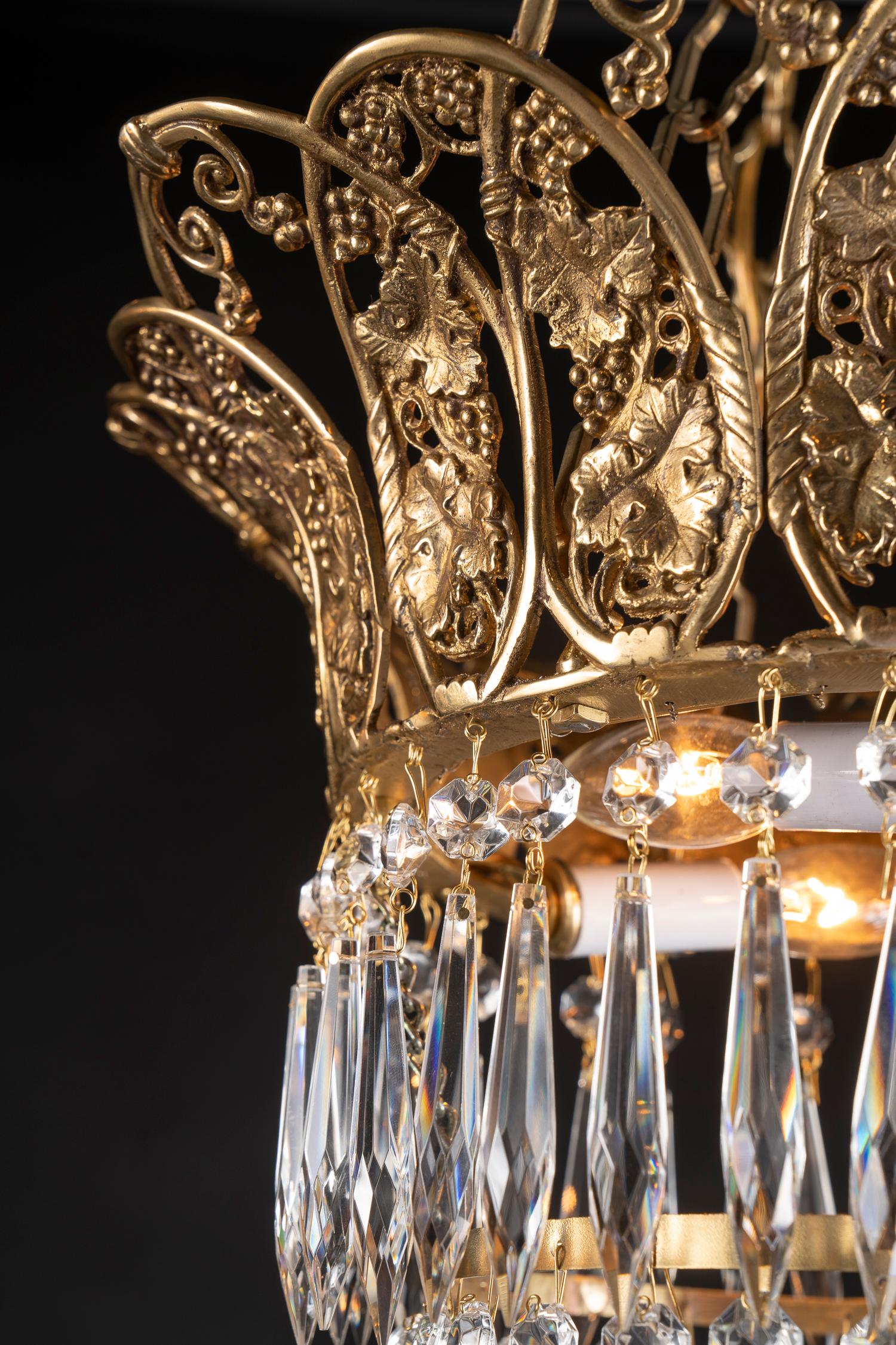 Pair of Louis XVI Bronze Chandeliers with Crystals, French 19th Century In Good Condition For Sale In New Orleans, LA