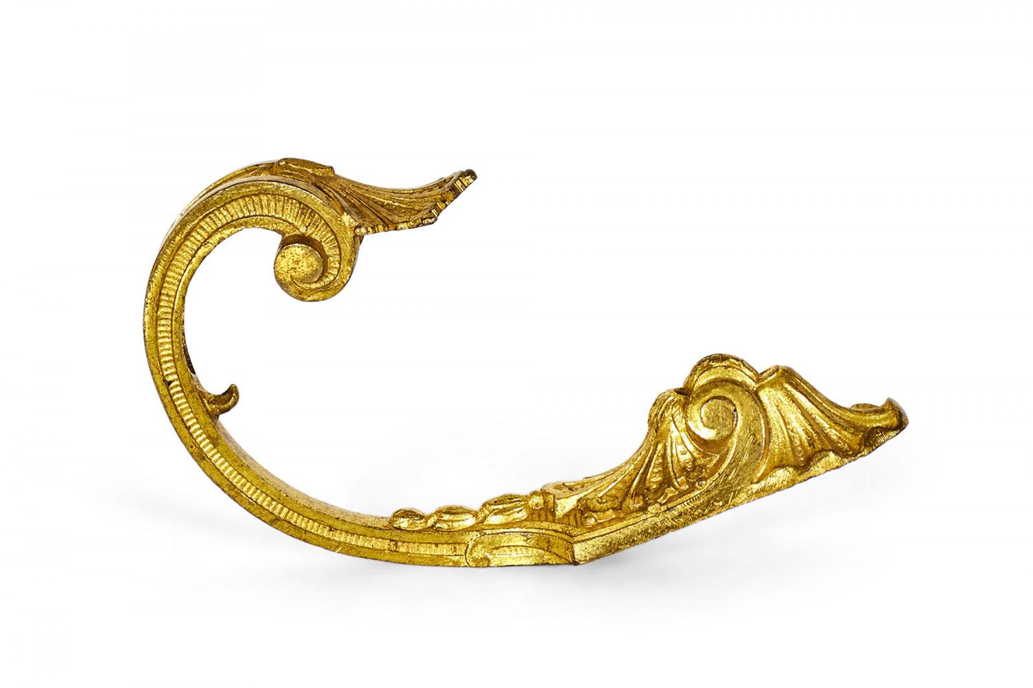 XIXe siècle Paire de porte-cravates en bronze de style Louis XVI en vente