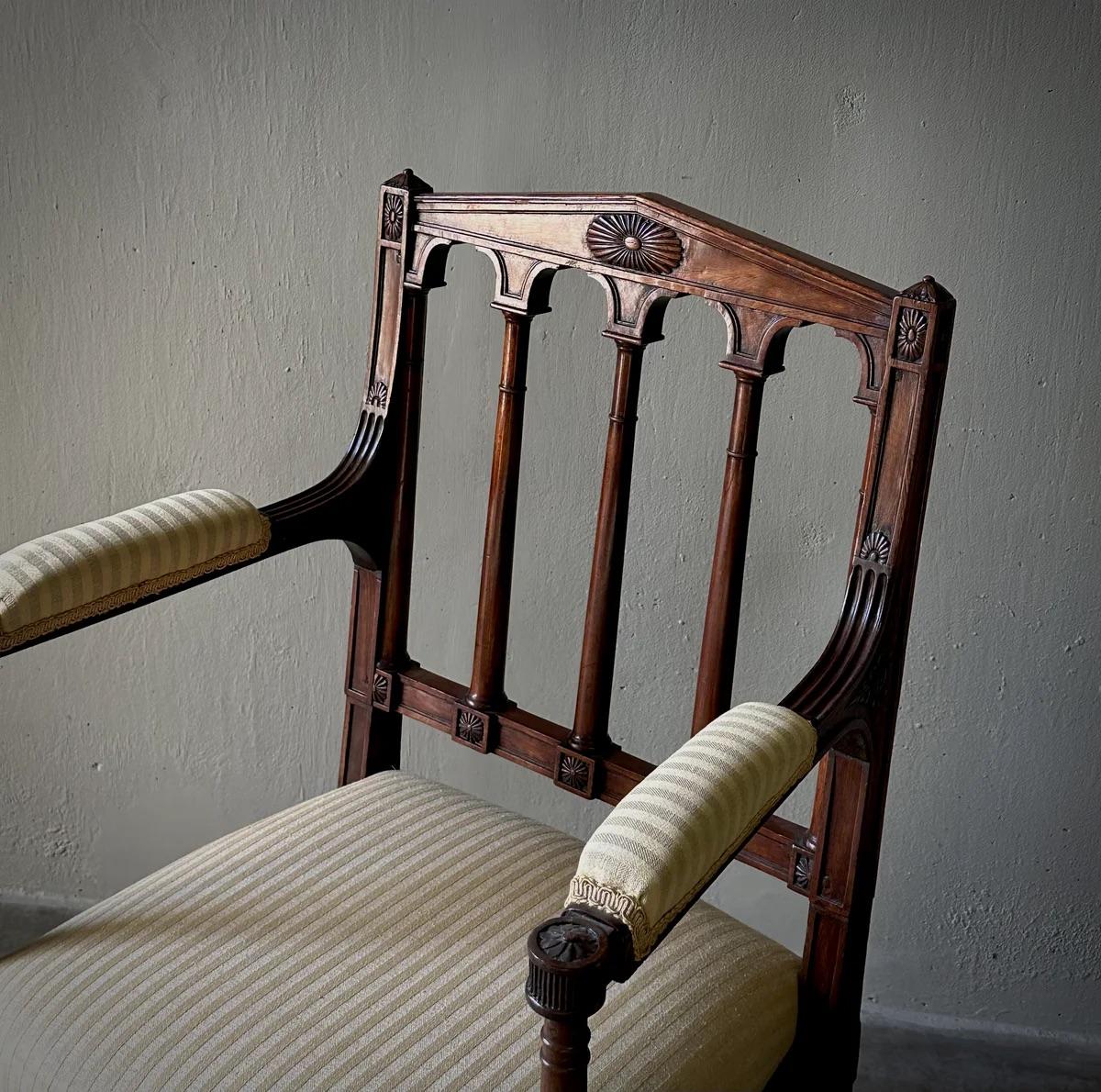 Coppia di Fauteuil in mogano intagliato Luigi XVI di Georges Jacob in vendita 3