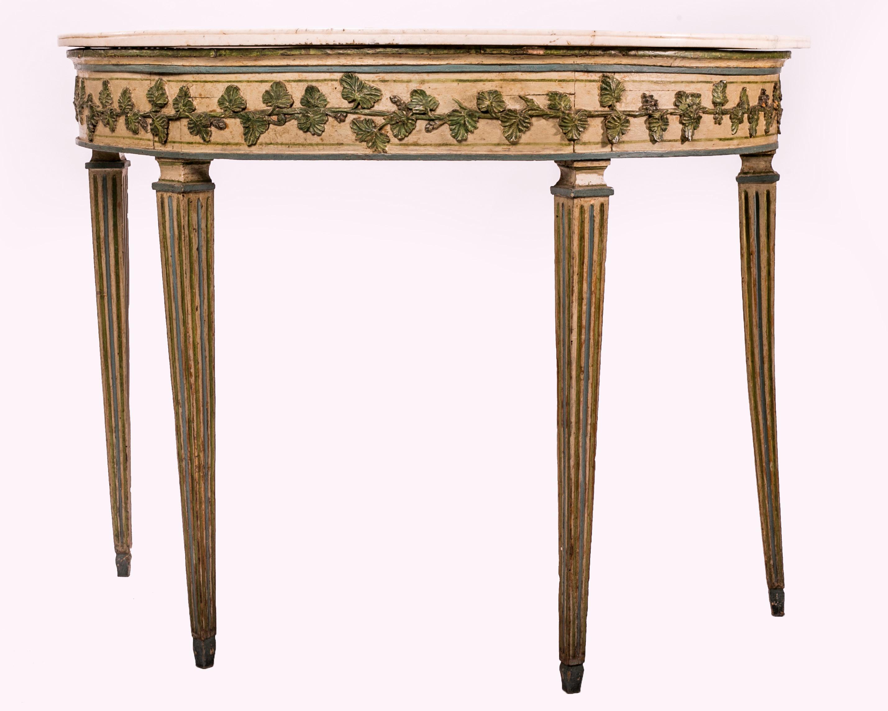 Pair of Louis XVI Console Tables with Carrara Marble Top and Lacquered Wood Fram In Good Condition For Sale In Cesena, FC
