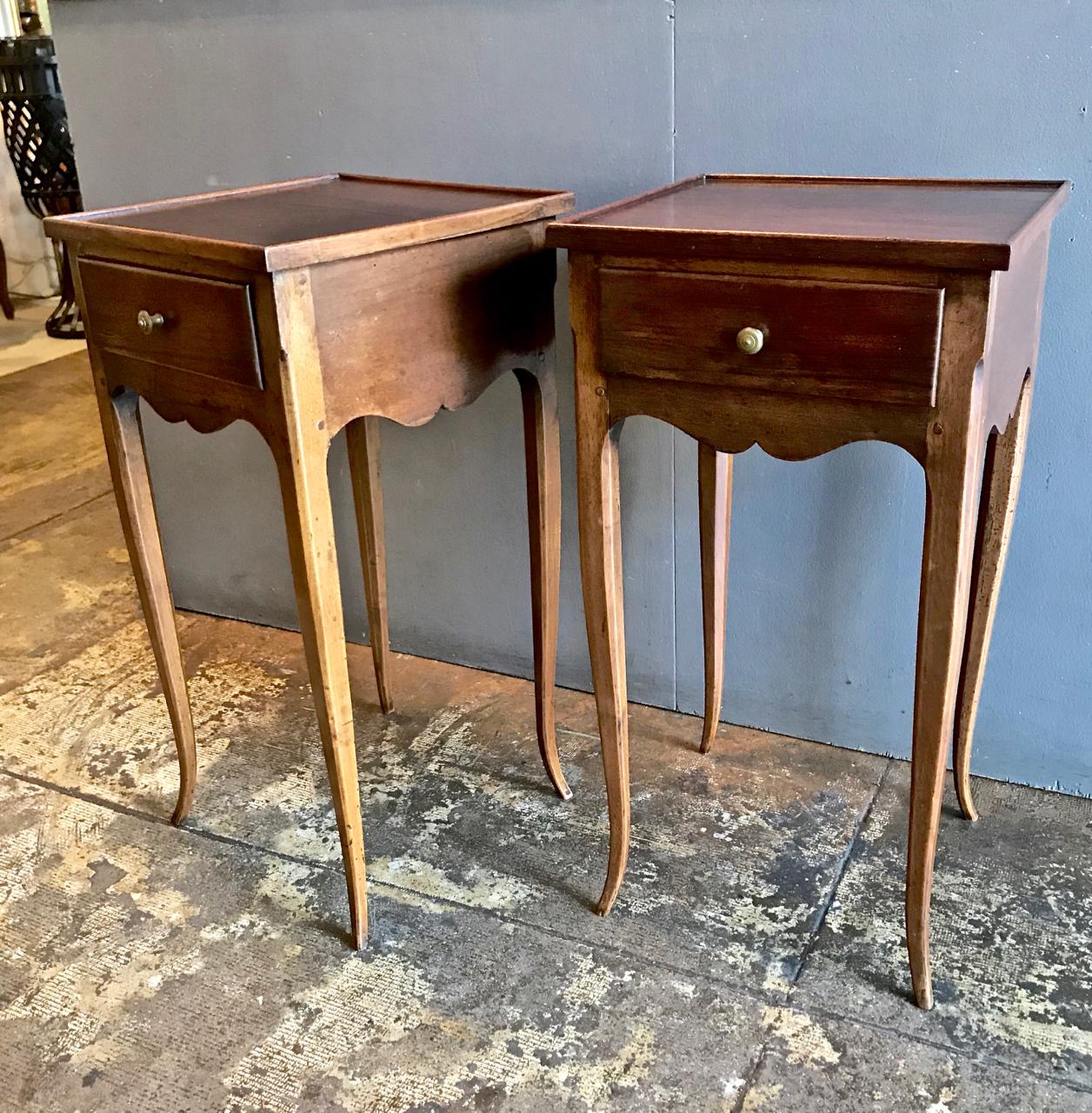 Pair of Louis XVI/Directoire Style Petites Commodes or Nightstands 6