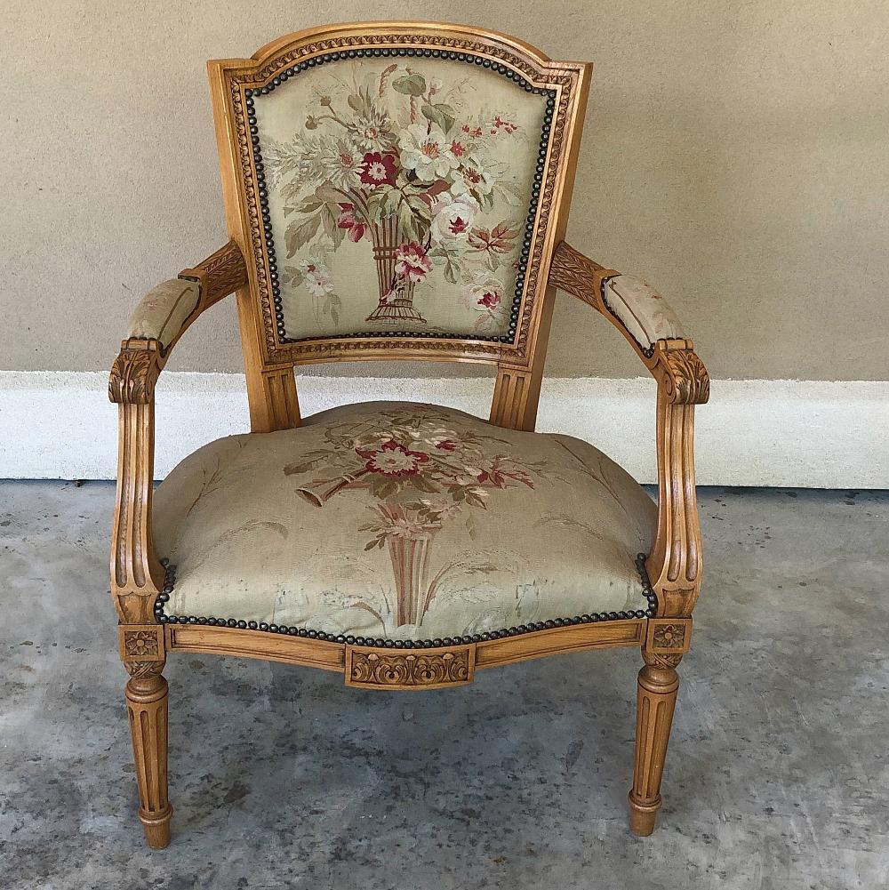 Pair of Louis XVI French Aubusson Tapestry Fruitwood Armchairs In Good Condition In Dallas, TX