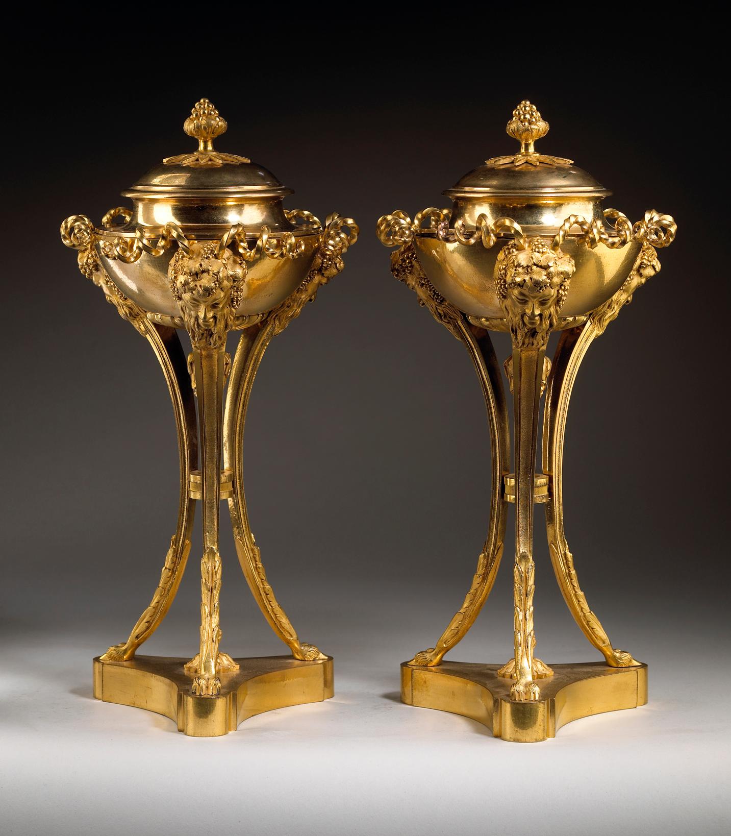 Neoclassical Pair of Louis XVI Gilt Bronze Cassolettes Attributed to Pierre Gouthière
