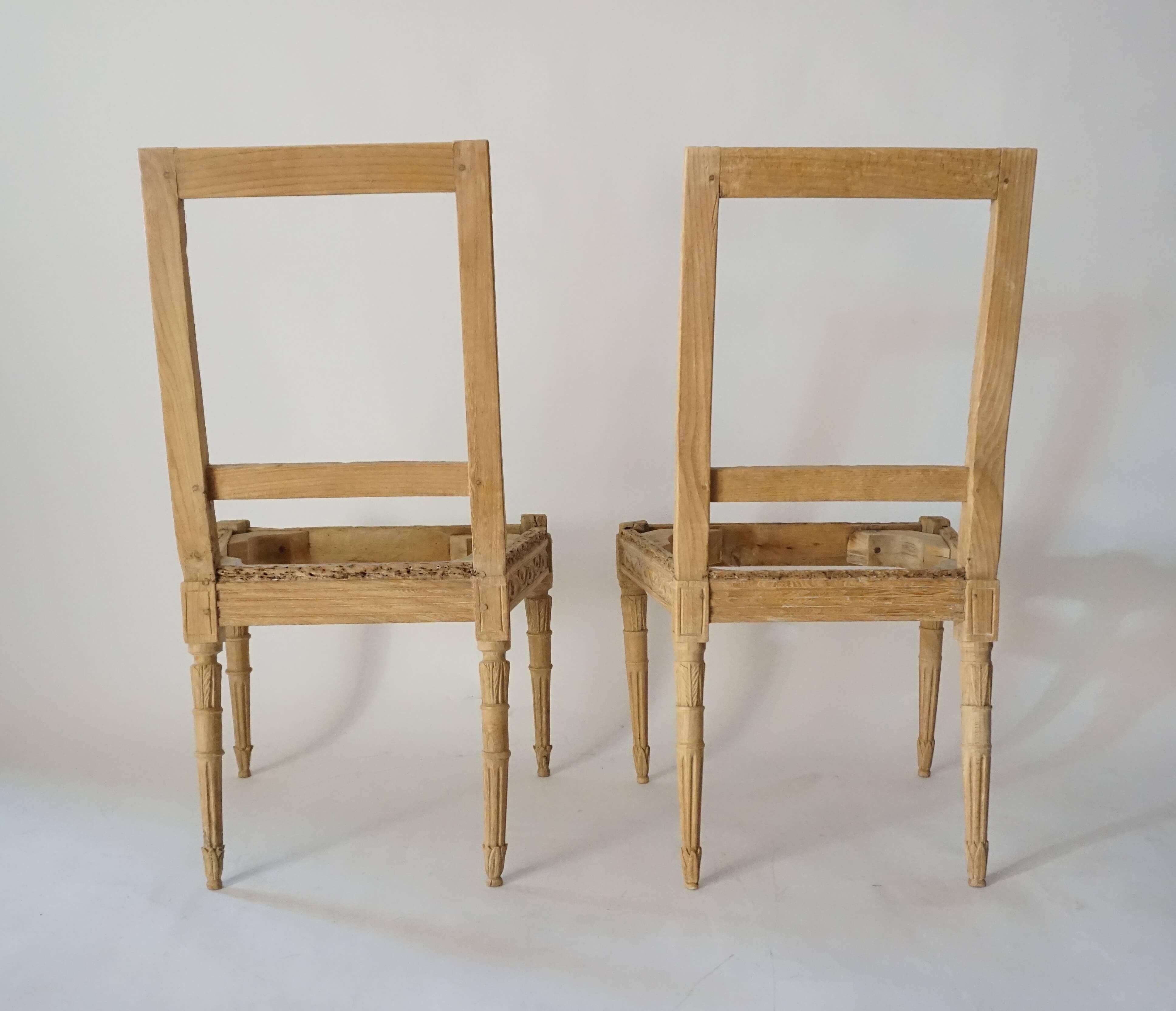 Italian Louis XVI Side Chairs, Waxed Fruitwood, Pair, circa 1785 For Sale 2