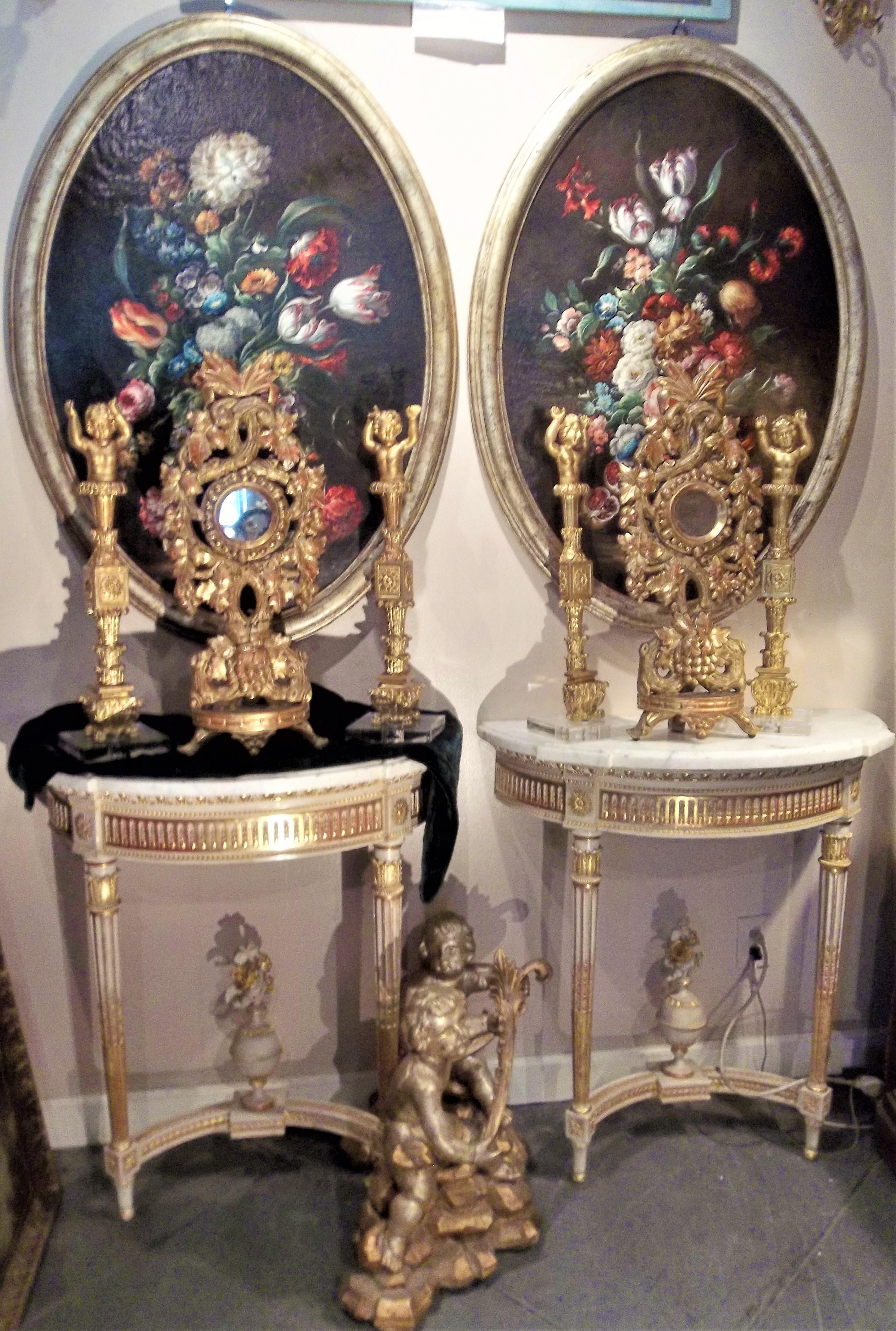 Pair of Louis XVI Neoclassical Style Giltwood and Painted Consoles 8