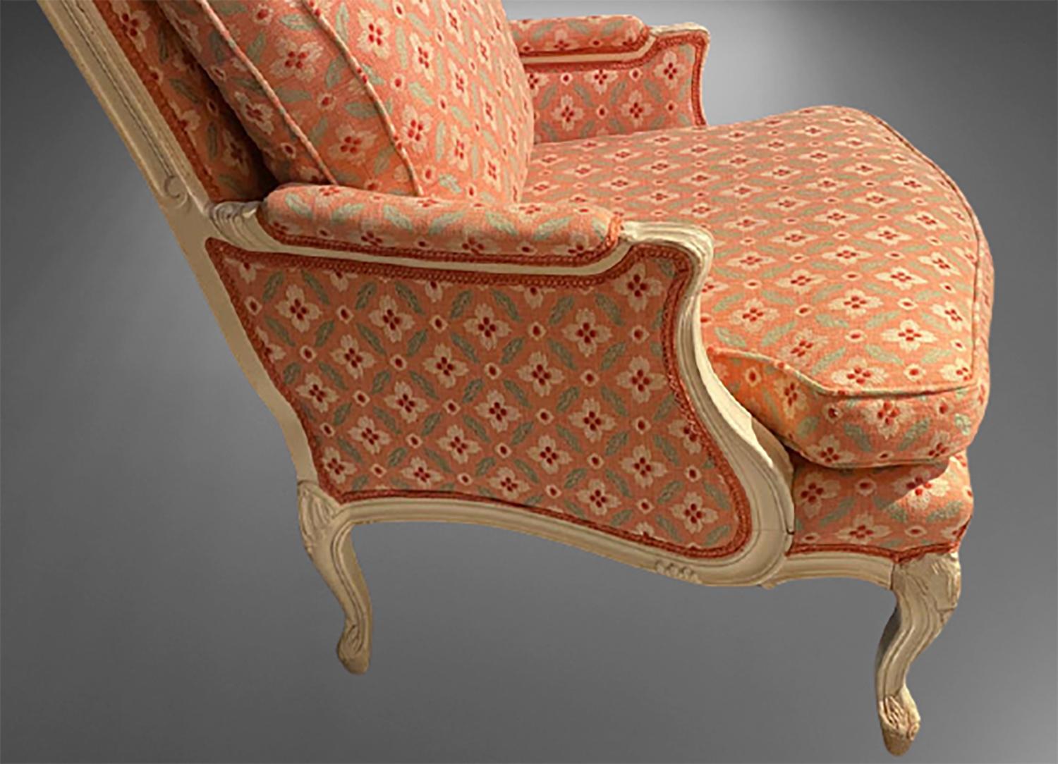 Mid-20th Century Pair of Louis XVI Painted Bergère or Lounge Chairs, Scalamandre Upholstery For Sale