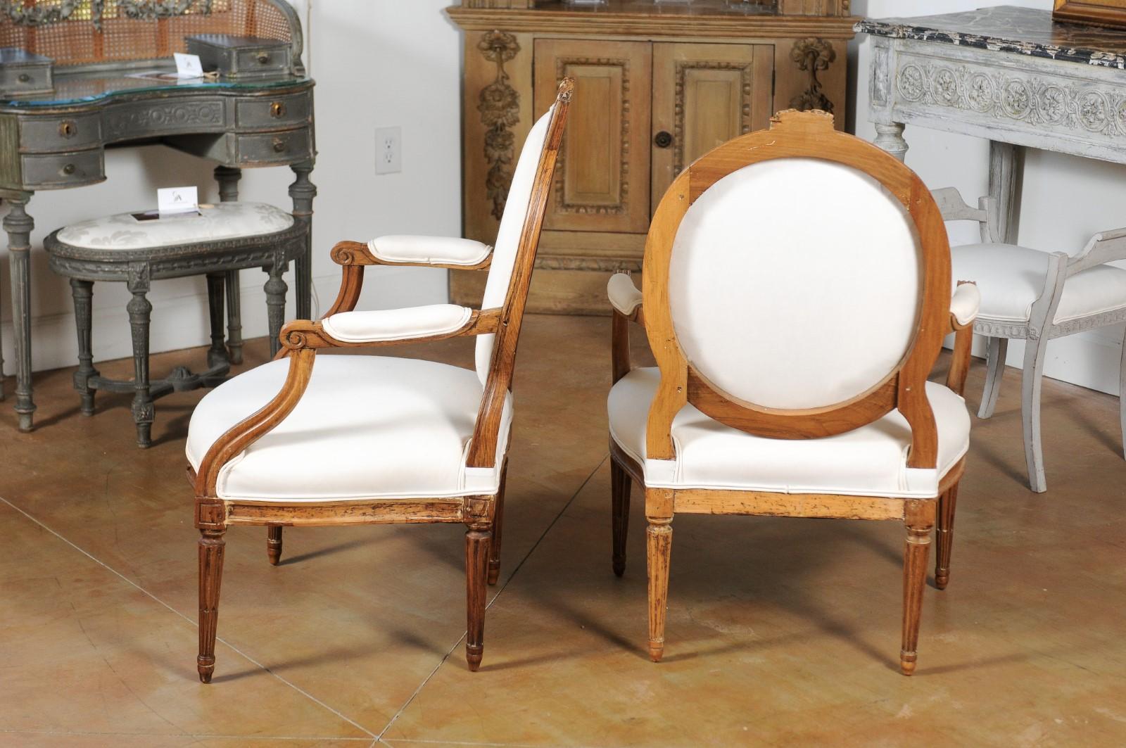 Pair of Louis XVI Style 19th Century Oval Back Fauteuils with Floral Motifs 2