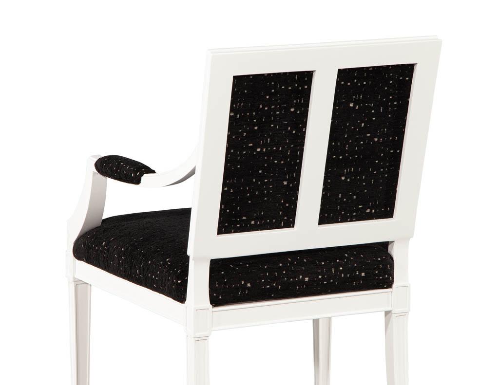 Paar Sessel im Louis-XVI.-Stil in Schwarz und Weiß im Angebot 3