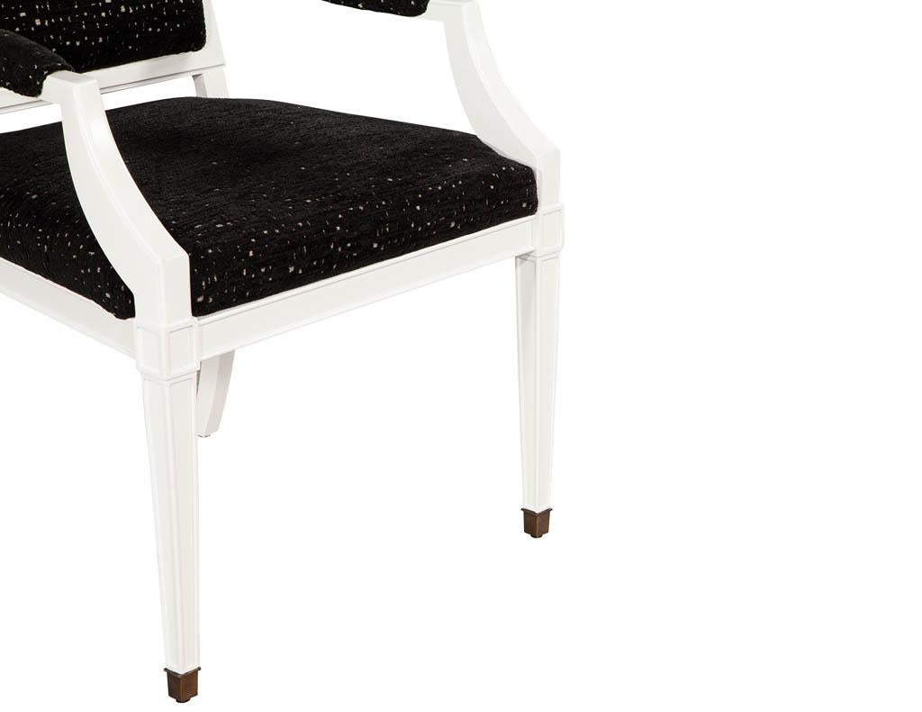 Paar Sessel im Louis-XVI.-Stil in Schwarz und Weiß im Angebot 8