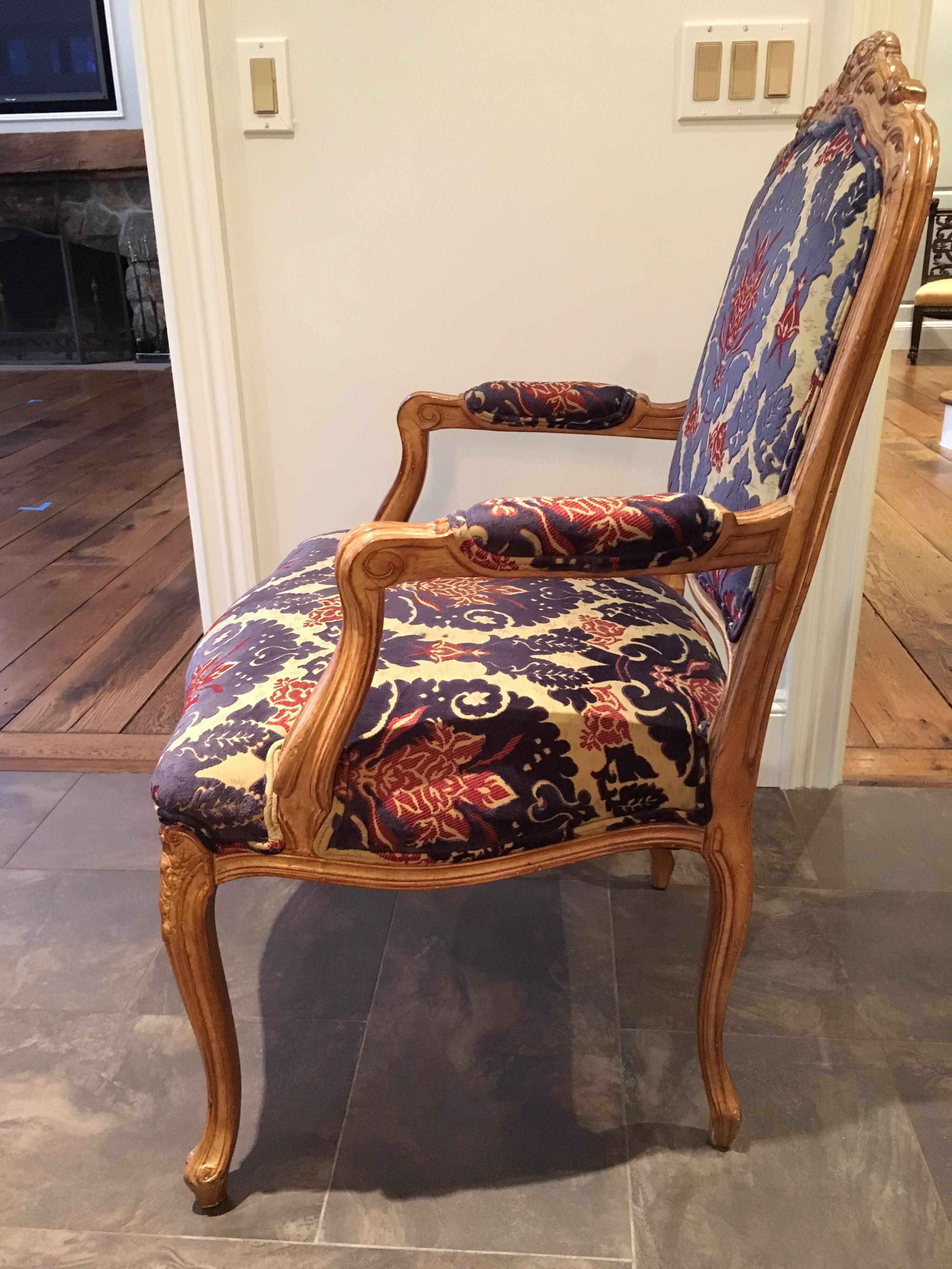 Velvet Pair of Louis XVI Style Armchairs For Sale