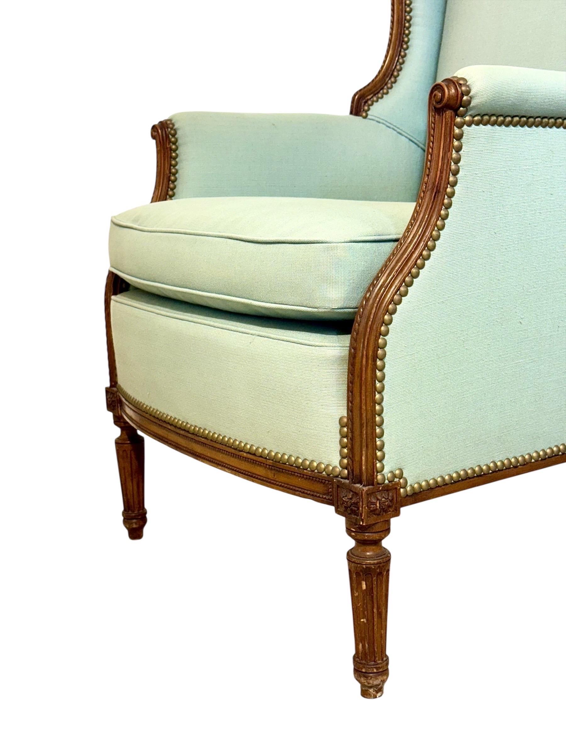 Paar Bergères à Oreilles im Louis-XVI-Stil, 19. Jahrhundert im Angebot 6