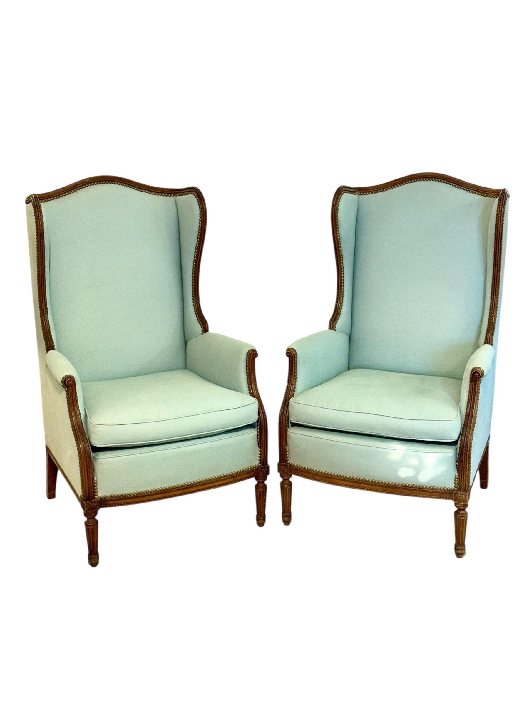 Paar Bergères à Oreilles im Louis-XVI-Stil, 19. Jahrhundert im Angebot 7