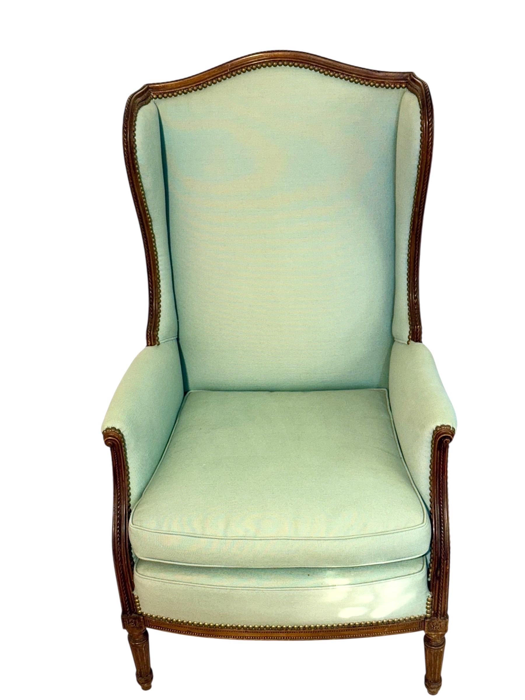 Paar Bergères à Oreilles im Louis-XVI-Stil, 19. Jahrhundert im Angebot 1
