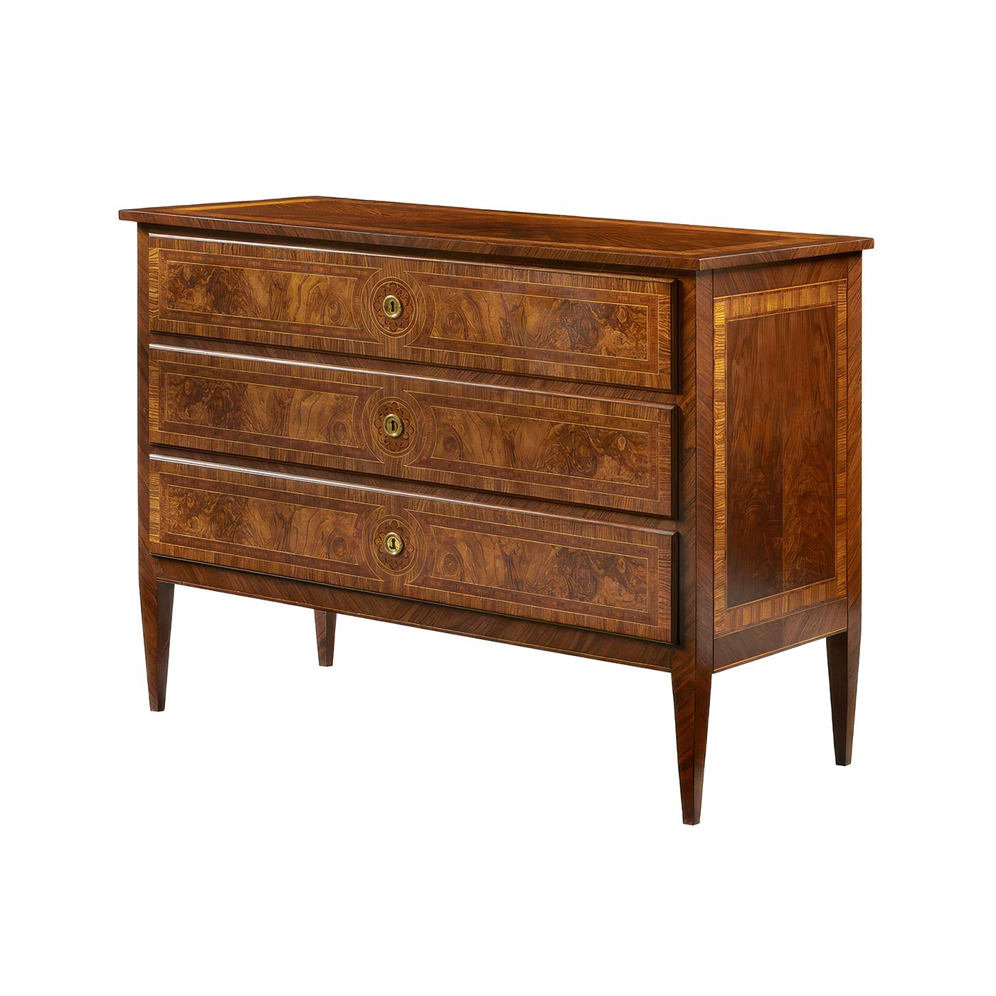 Paire de coffres en broussin de style Louis XVI en vente 1