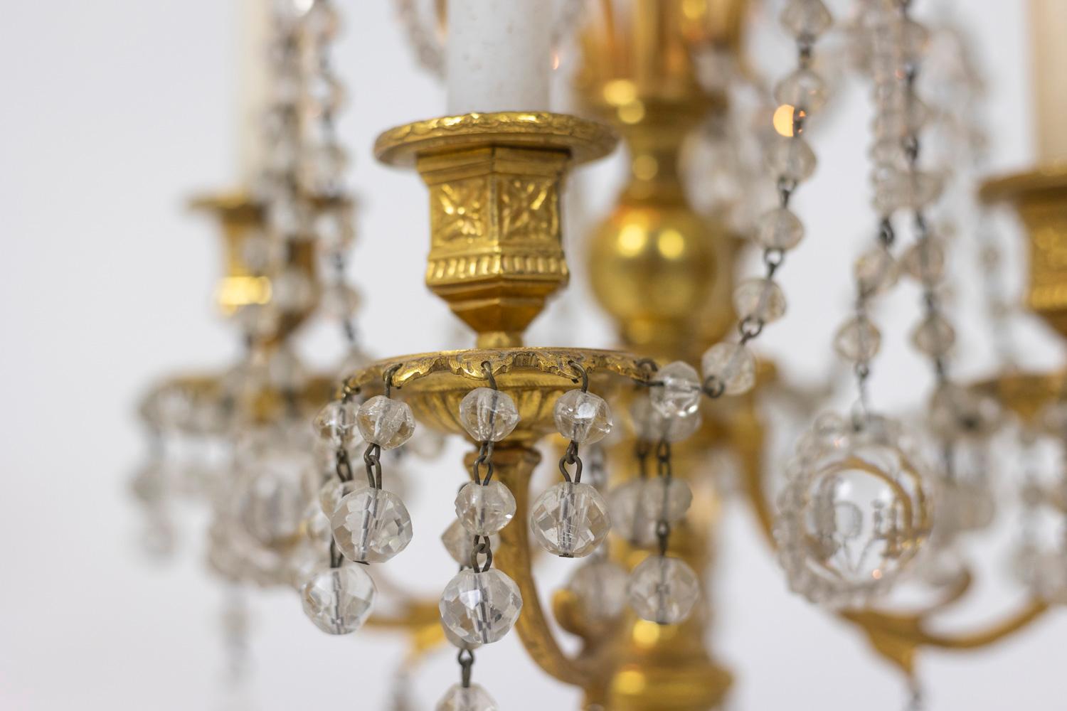 Pair of Louis XVI style chandeliers in bronze and crystal, circa 1900 In Excellent Condition For Sale In Saint-Ouen, FR