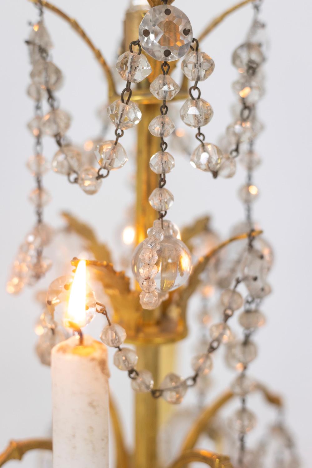 Pair of Louis XVI style chandeliers in bronze and crystal, circa 1900 For Sale 4