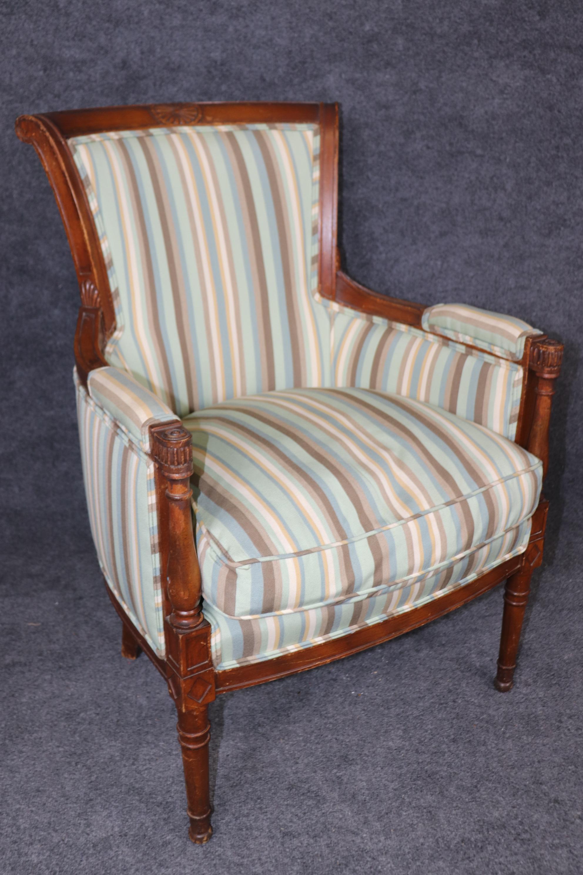 Pair of Louis XVI Style Distressed Carved Wood Bergere Chairs With Upholstery For Sale 2