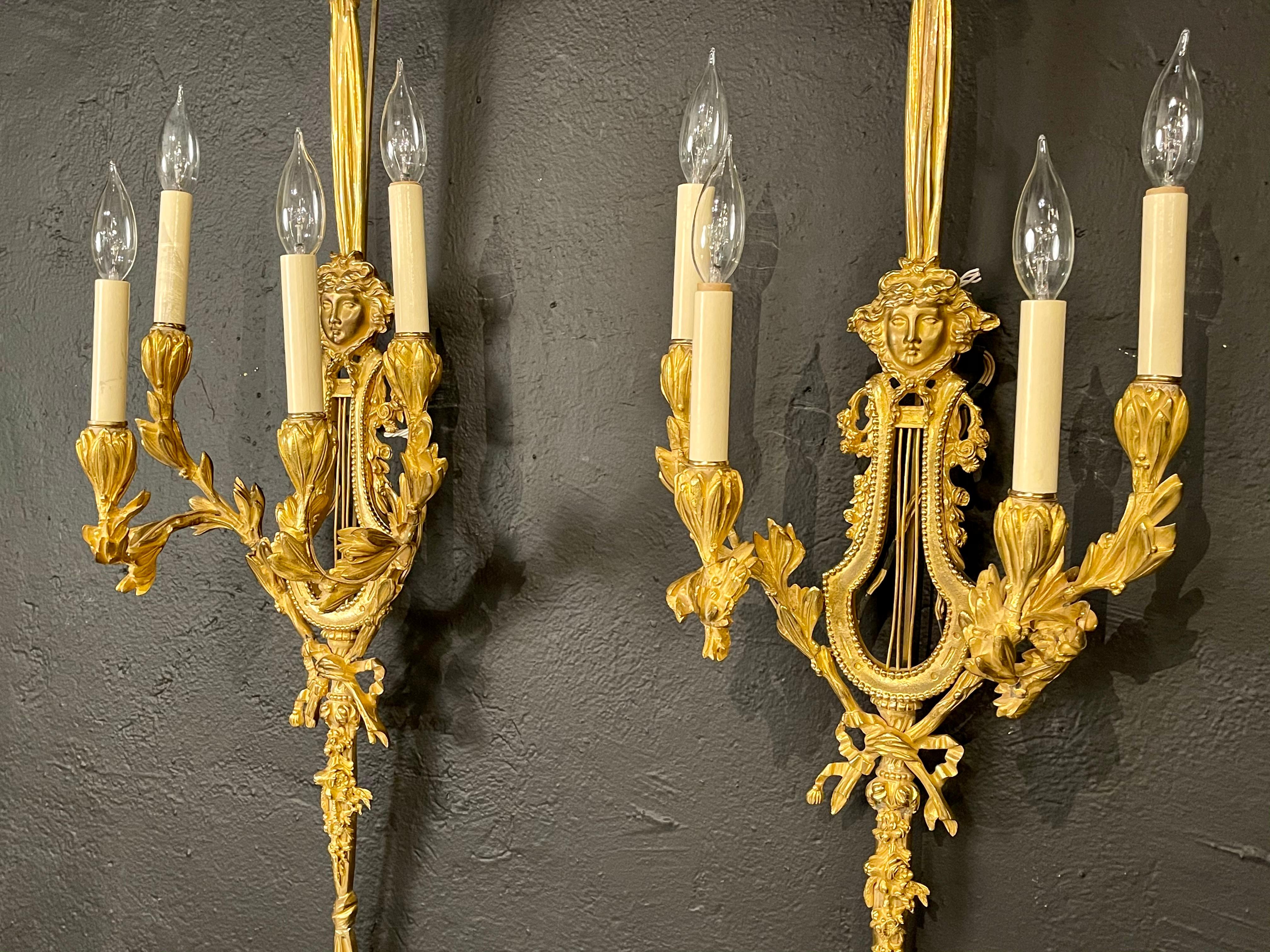 Pair of Louis XVI Style Doré Bronze Sconces Monumental Ribbon and Tassel Form In Good Condition For Sale In Stamford, CT
