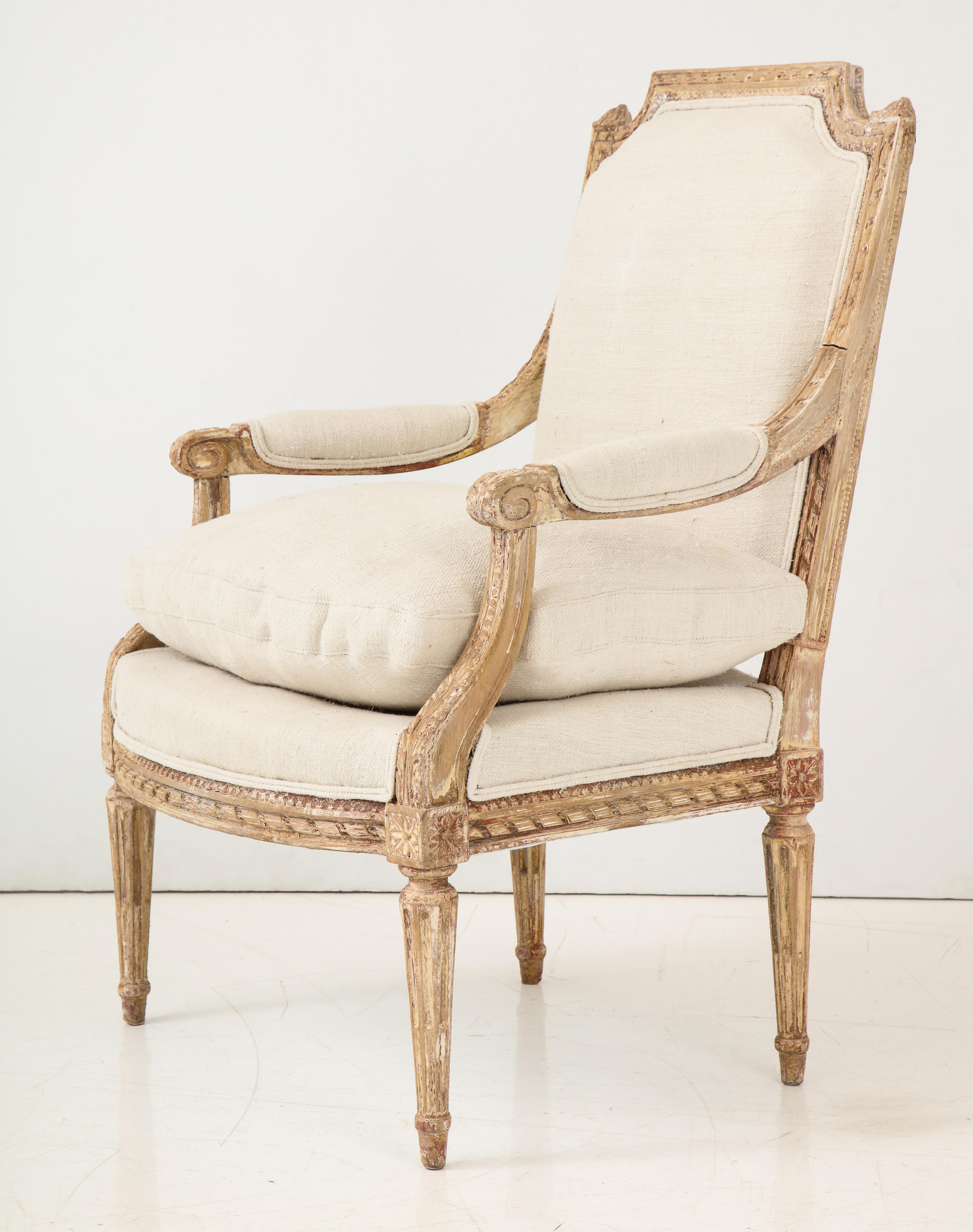 Pair of  Louis XVI Style Fauteuils In Excellent Condition In New York, NY