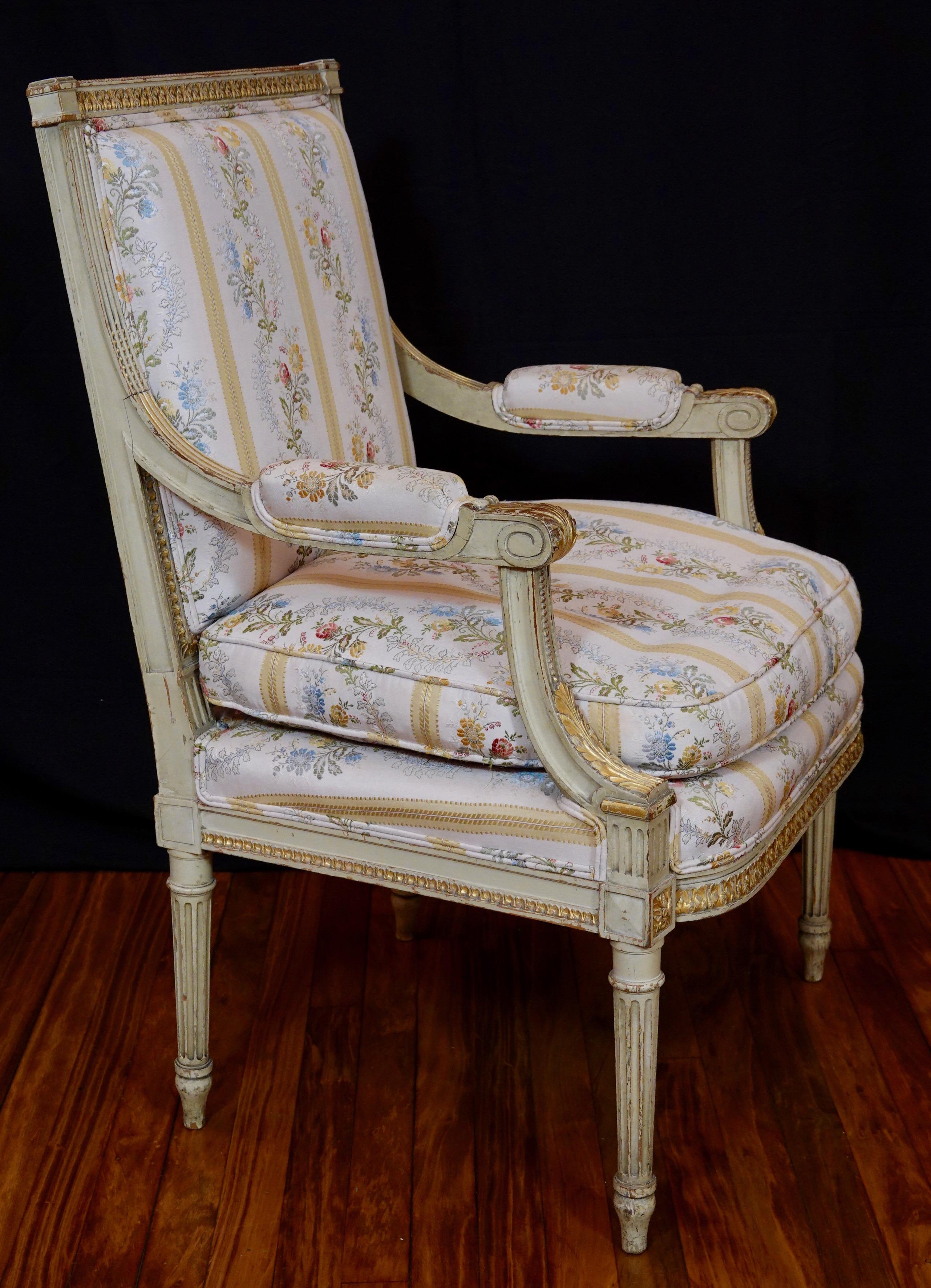 Wood Pair of Louis XVI Style Fauteuils or Armchairs with Silk Lampas Fabric For Sale
