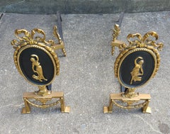 Coppia di nastri figurati in ottone e ferro decorati in stile Luigi XVI Androni