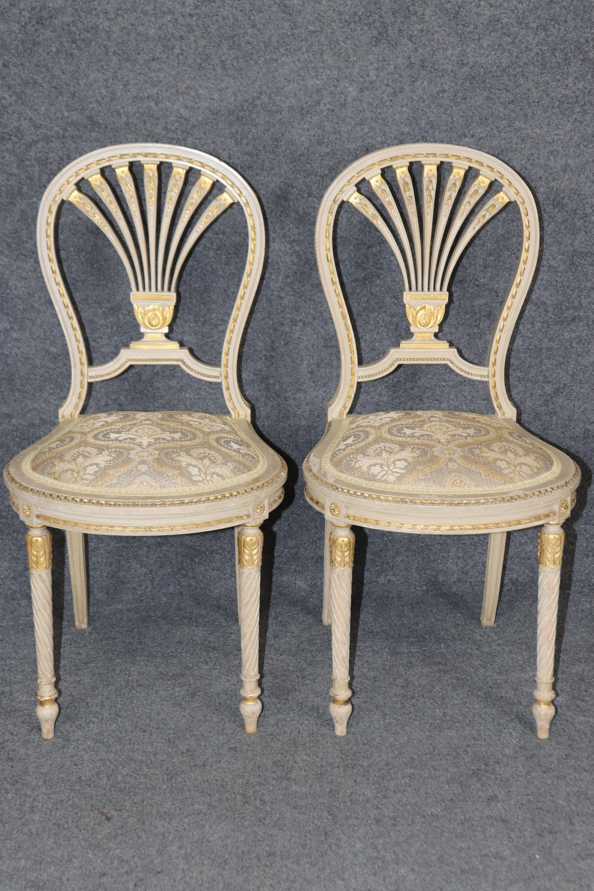 Dimensions- H: 34 1/2in W: 17 1/2in D: 17in SH: 17 1/2in

This Pair of Louis XVI Style French Paint Decorated Balloon Back Side Chairs attributed to Maison Jansen are made of the highest quality! If you look at the photos provided you will see the