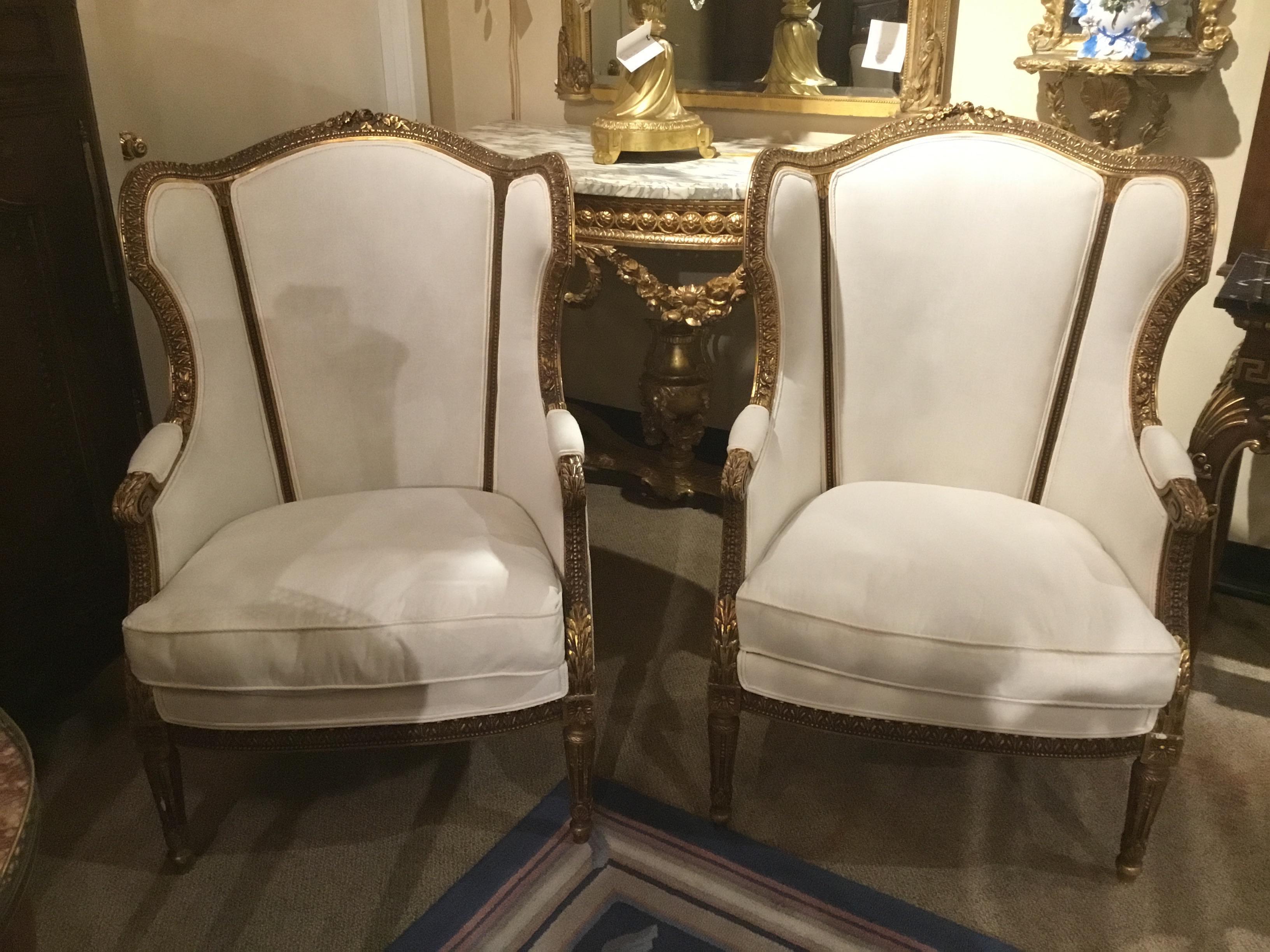 Pair of Louis XVI Style Giltwood Bergères Avec Oreilles, 20th Century In Good Condition In Houston, TX