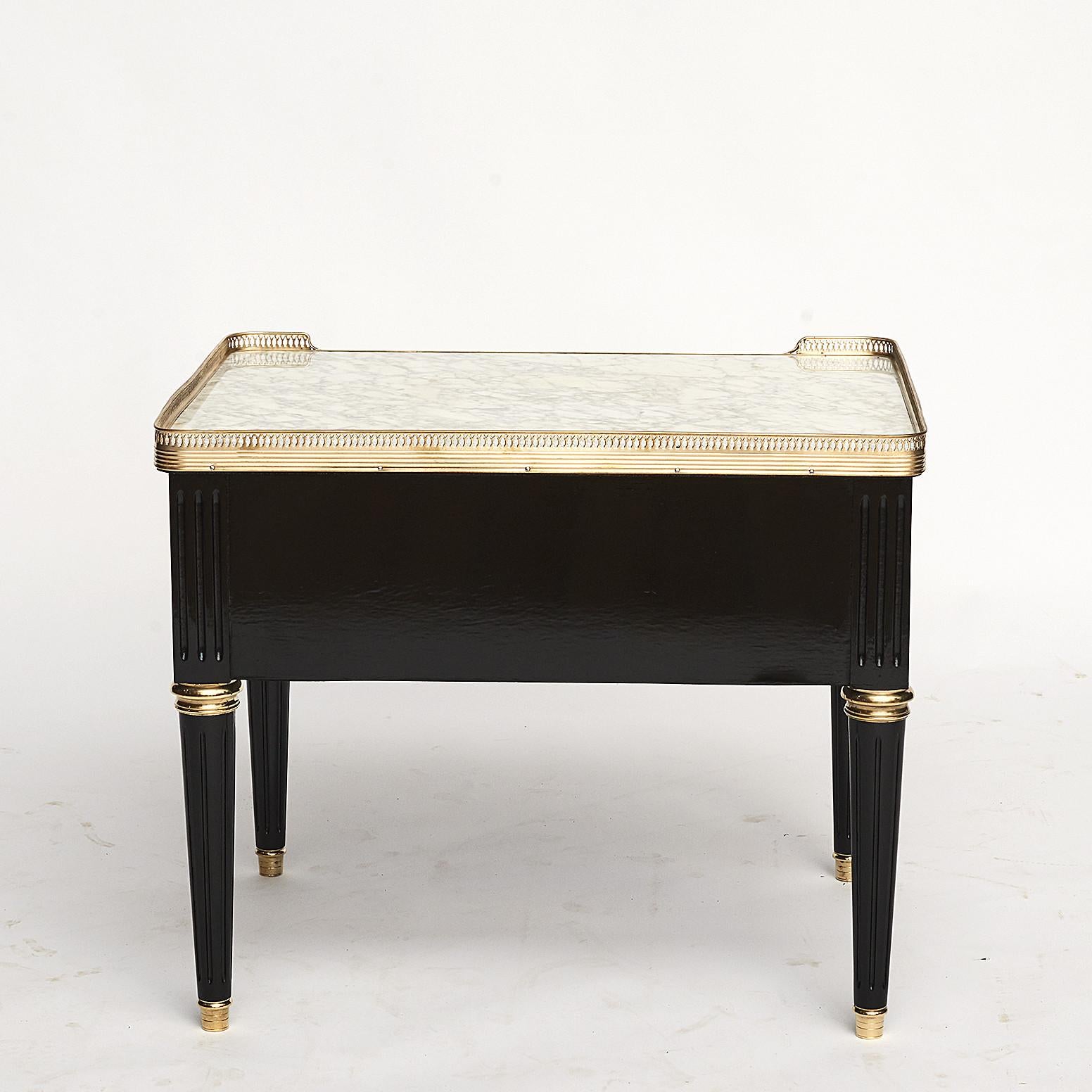 20th Century Pair of Louis XVI Style Marble-Topped Nightstands or Side Tables