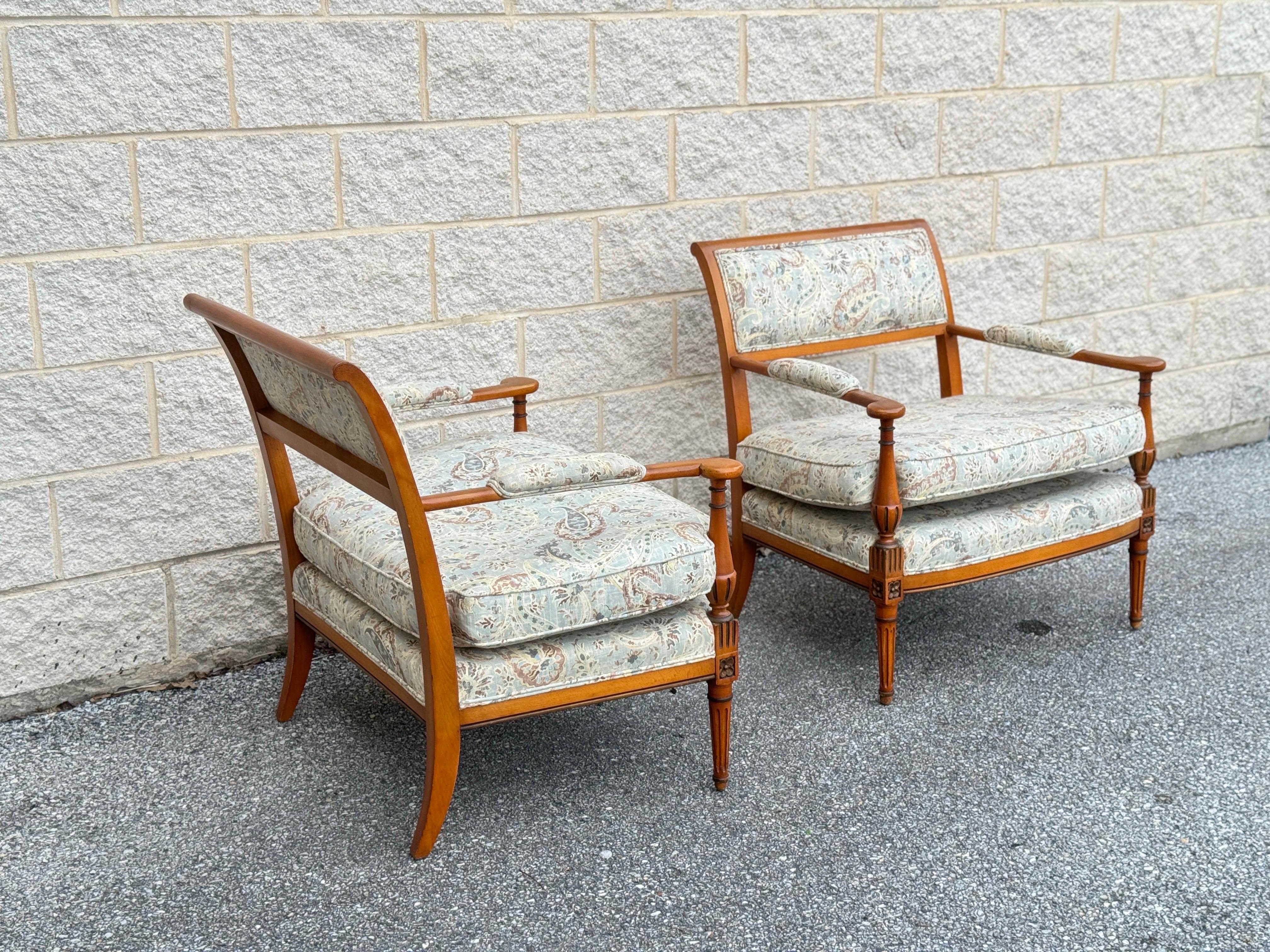 Pair of Louis XVI Style Marquis Armchairs For Sale 1