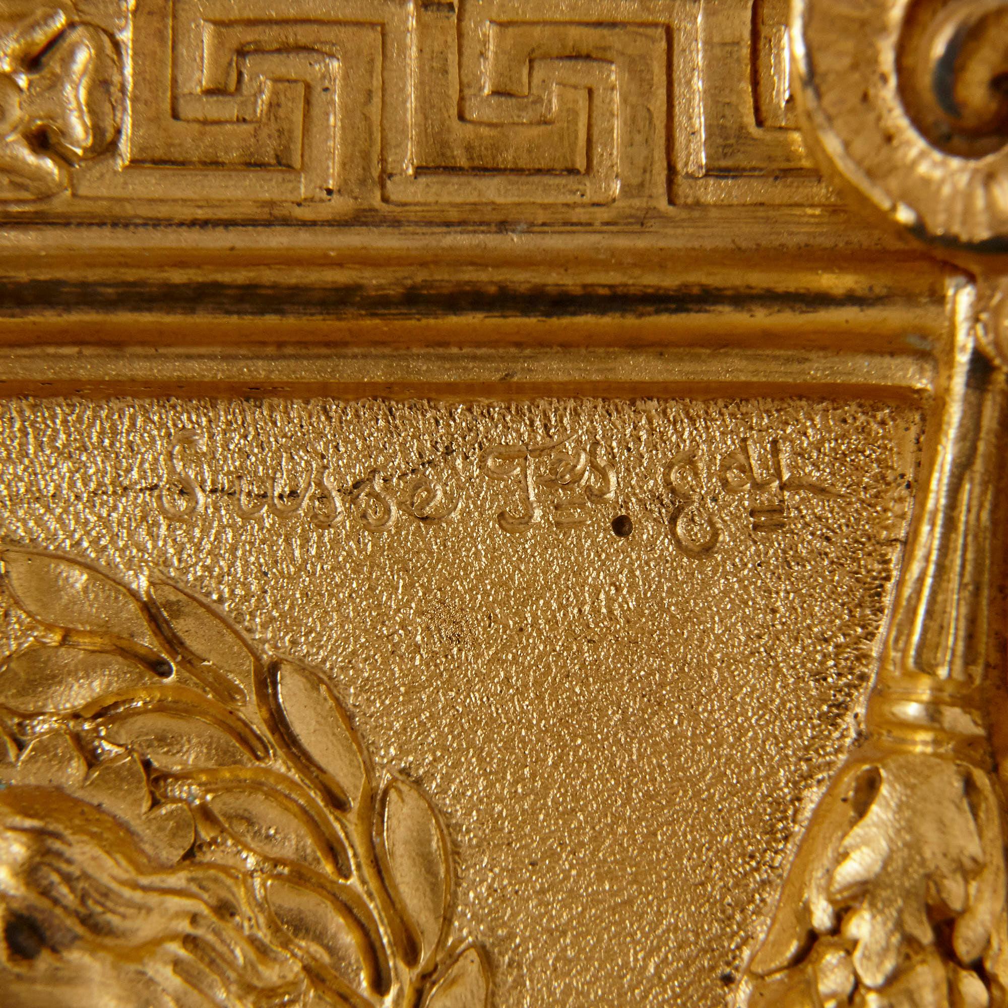 Paar Goldbronze-Kandelaber im Louis-XVI.-Stil von Susse Frères im Angebot 1