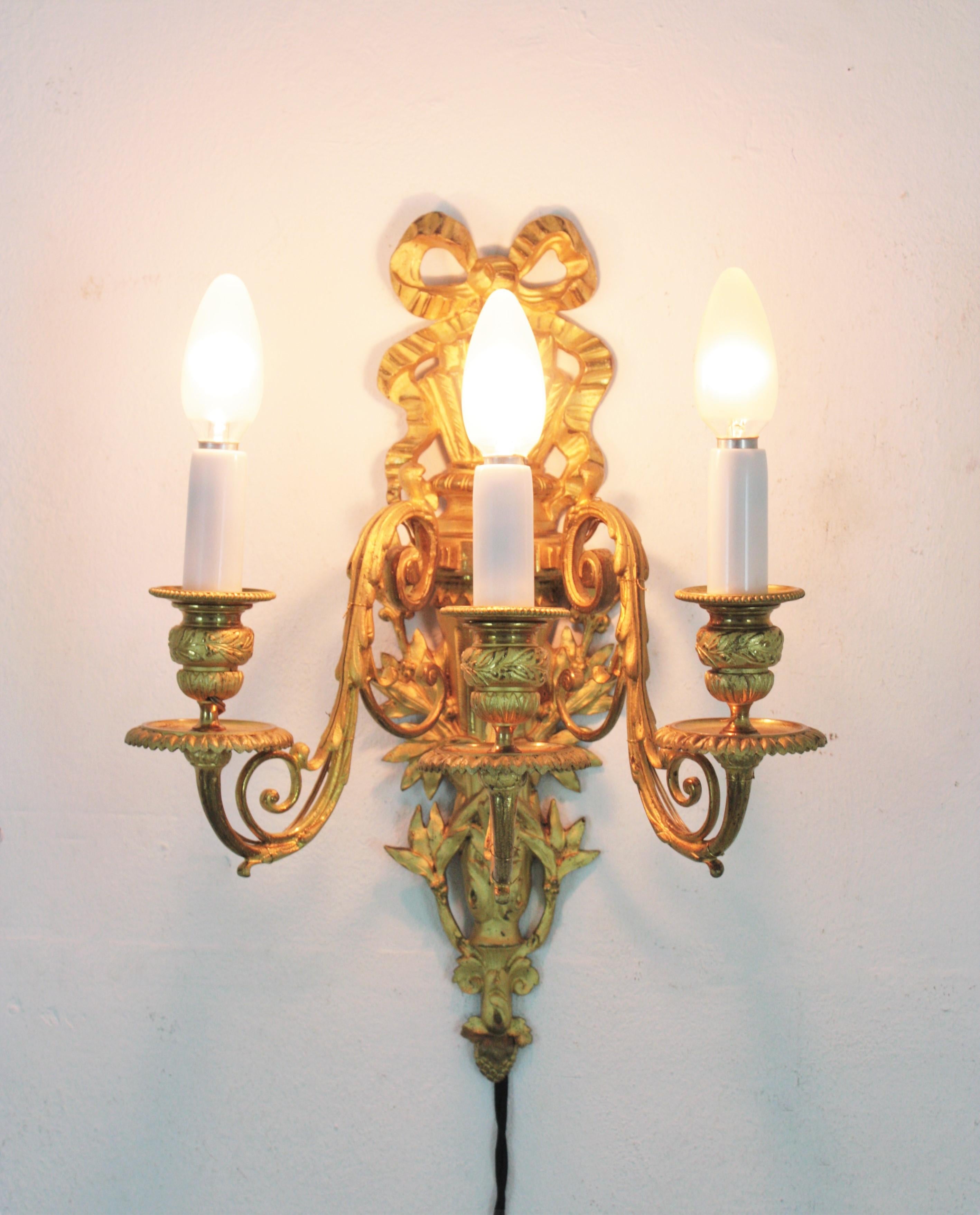 Pair of French Louis XVI Style Sconces in Ormolu For Sale 5