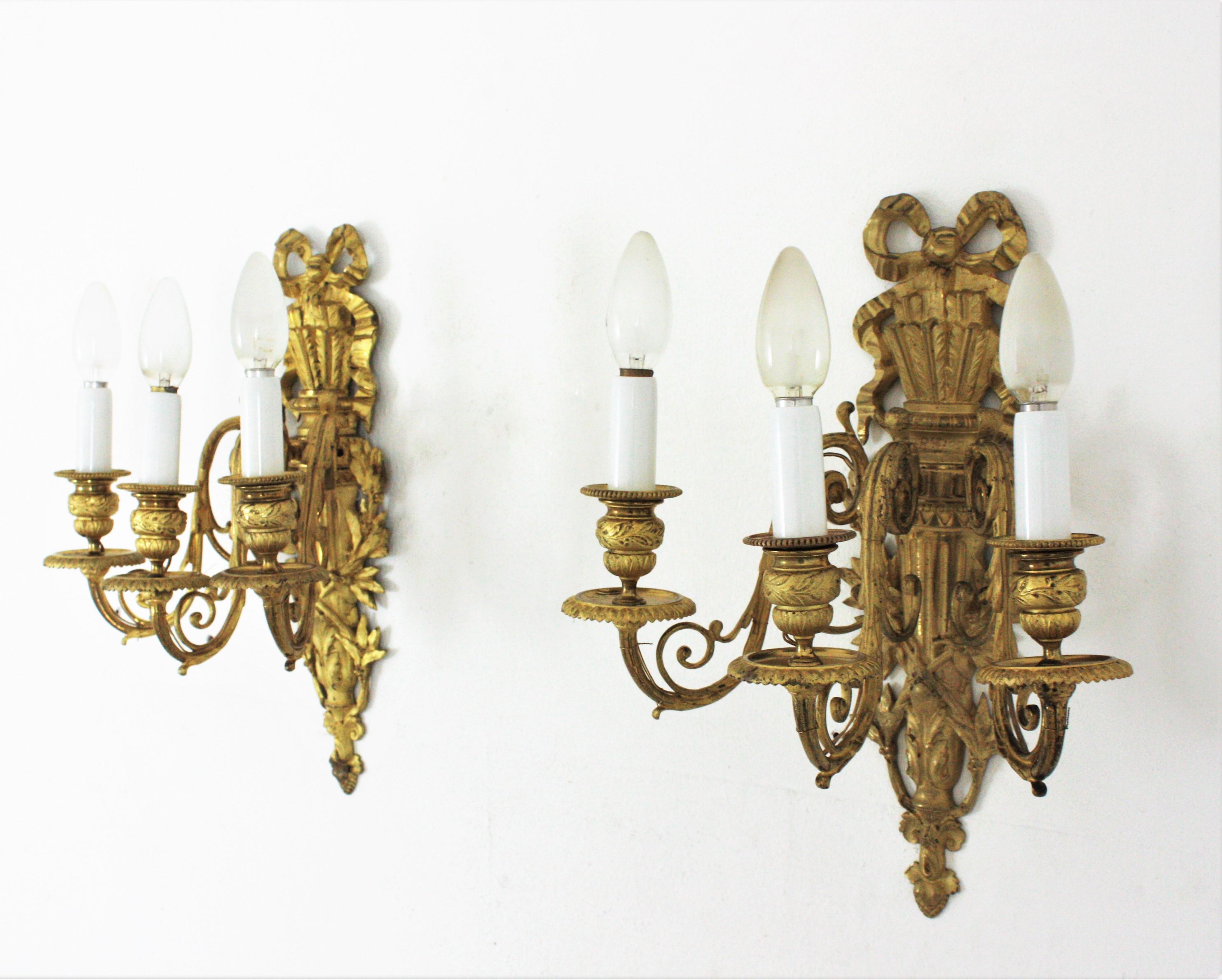 Pair of French Louis XVI Style Sconces in Ormolu For Sale 7
