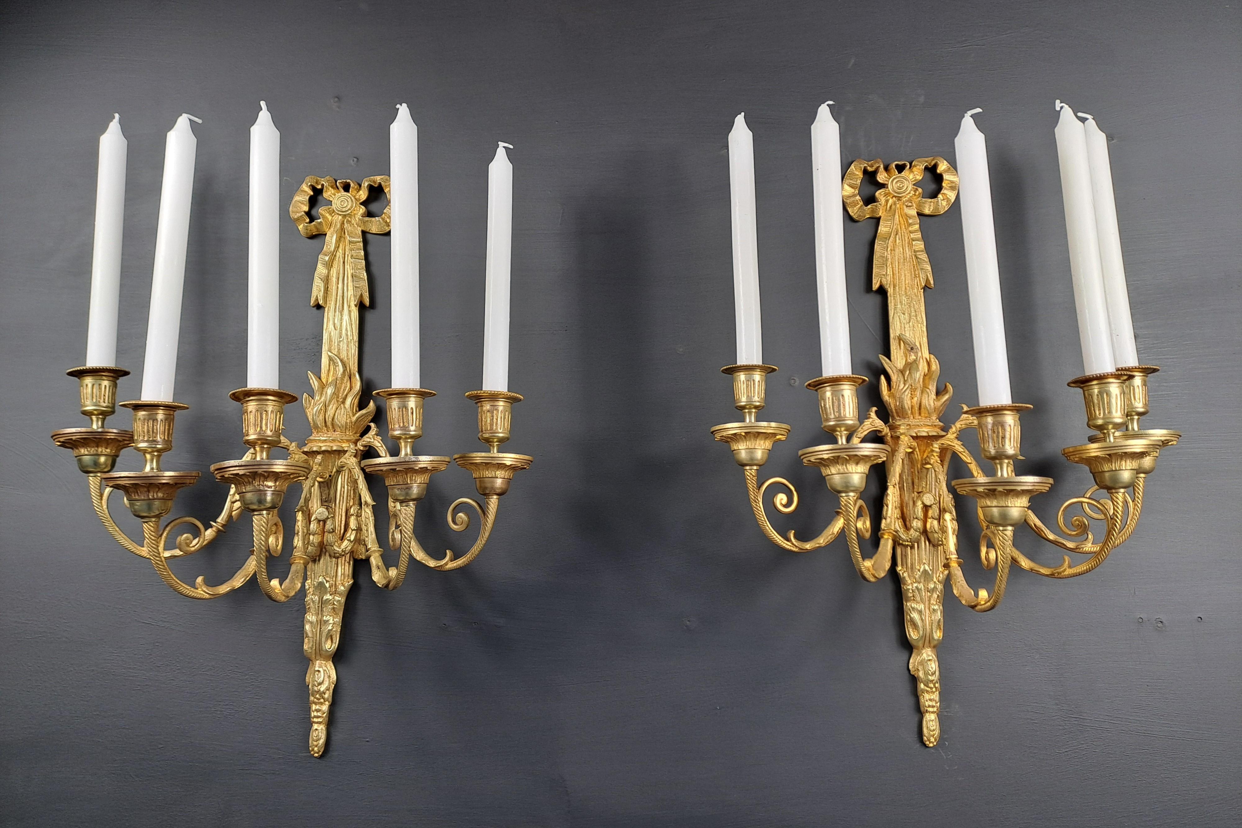 Pair Of Louis XVI Style Wall Lamps In Gilt Bronze For Sale 4