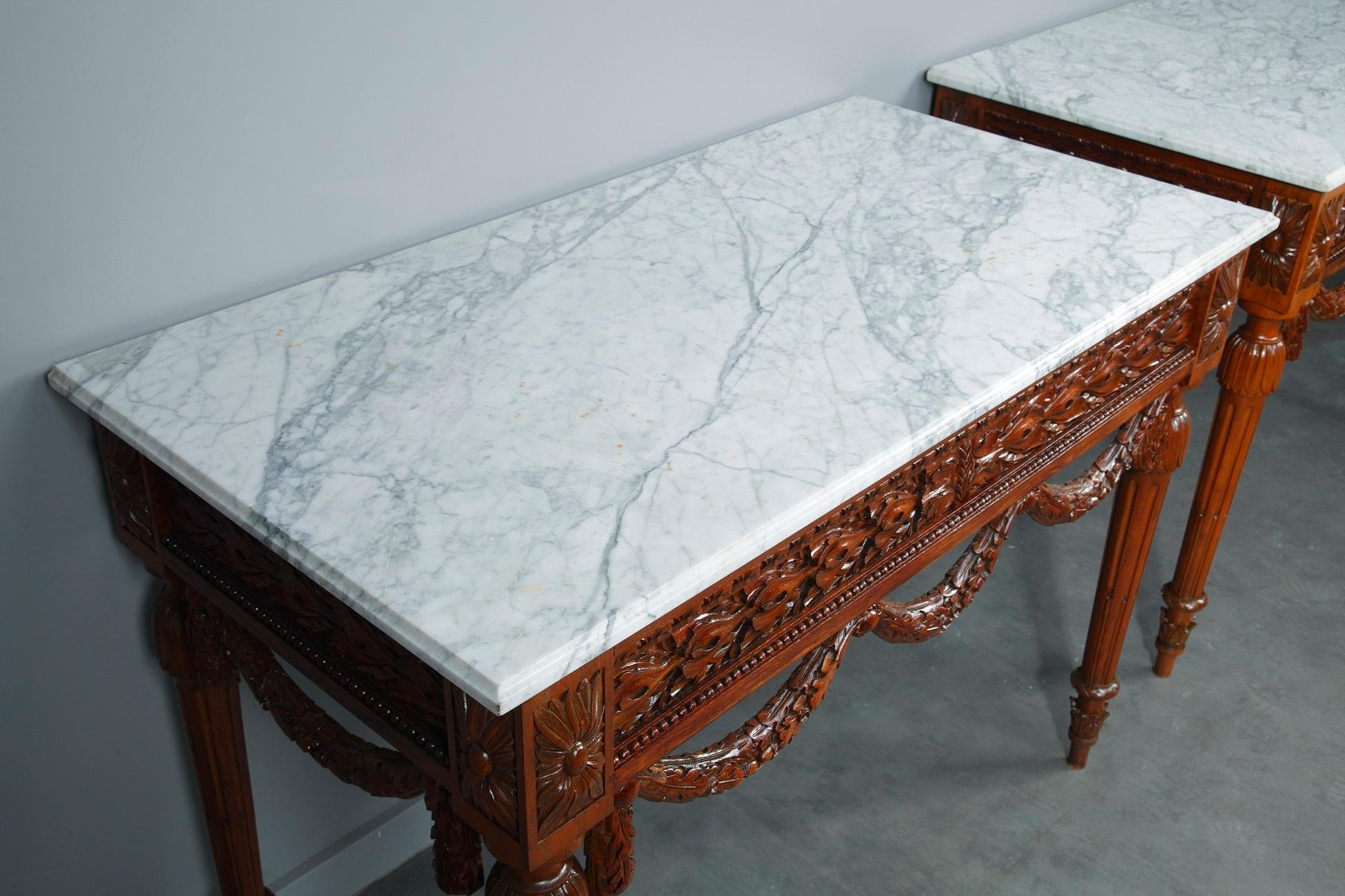 Pair of Louis XVI-Style Walnut Consoles Tables For Sale 5