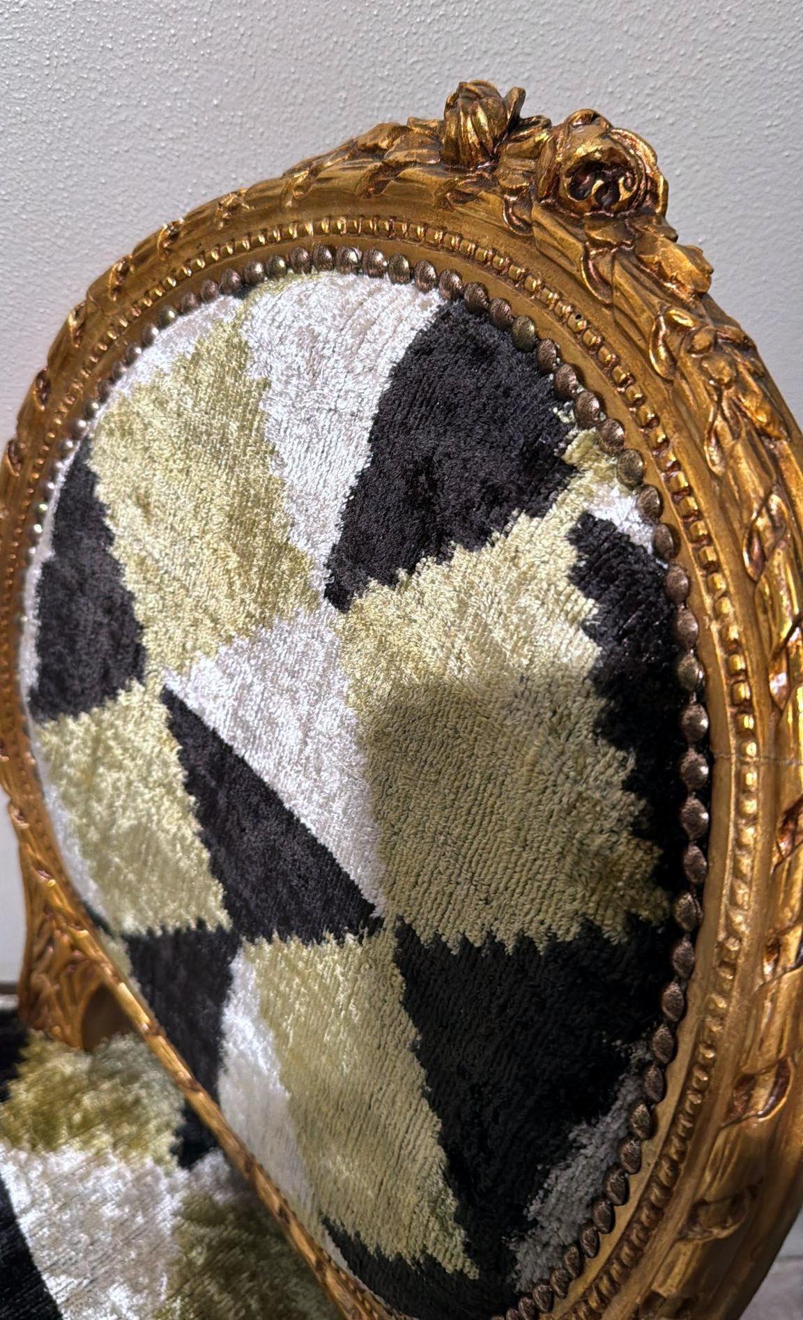 Pair Of Louis XVI-Style Wooden Chairs Gold Leaf Finish And Ikat Silk Velvet For Sale 9