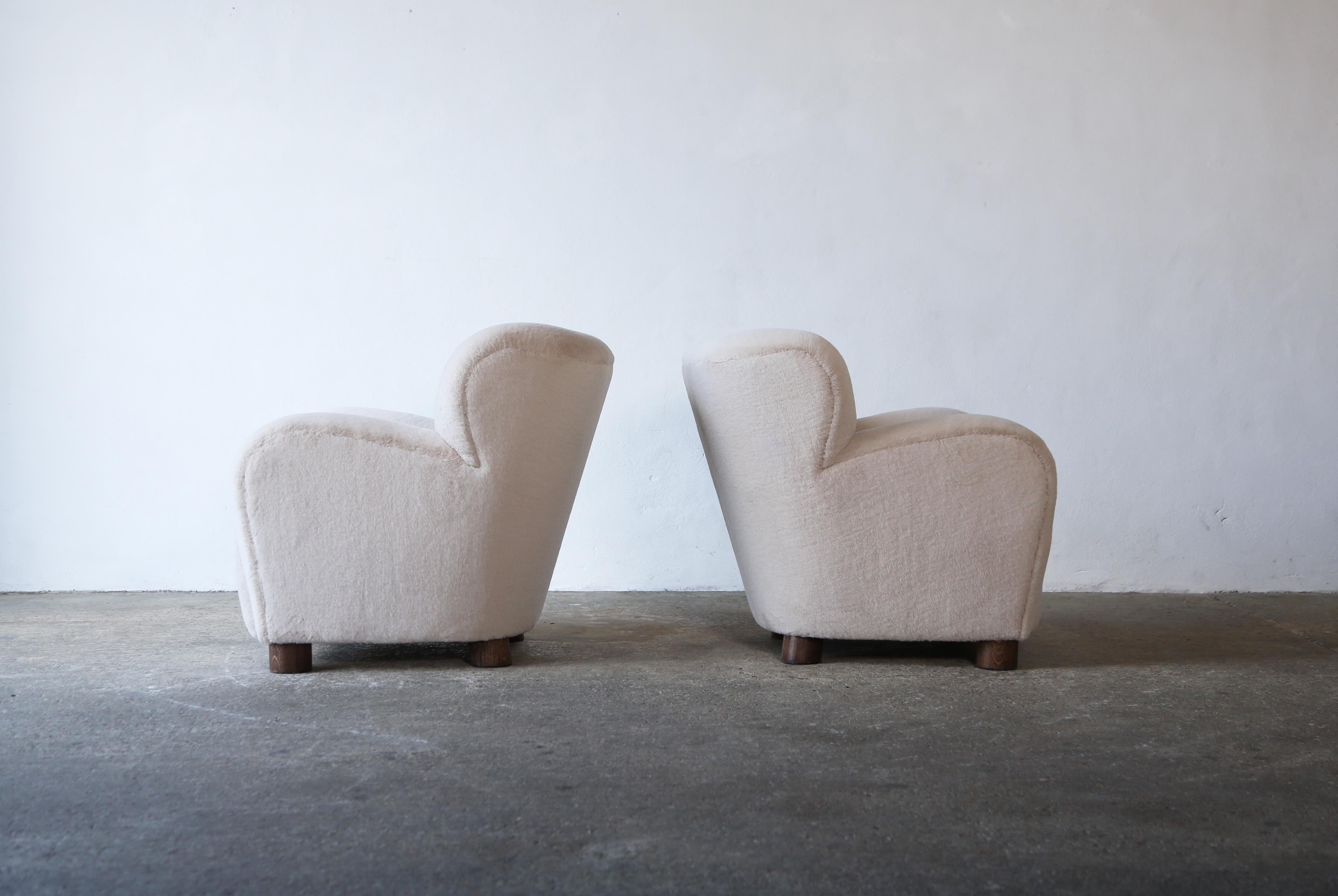 Paar Loungesessel, gepolstert mit reinem Alpaka im Angebot 3