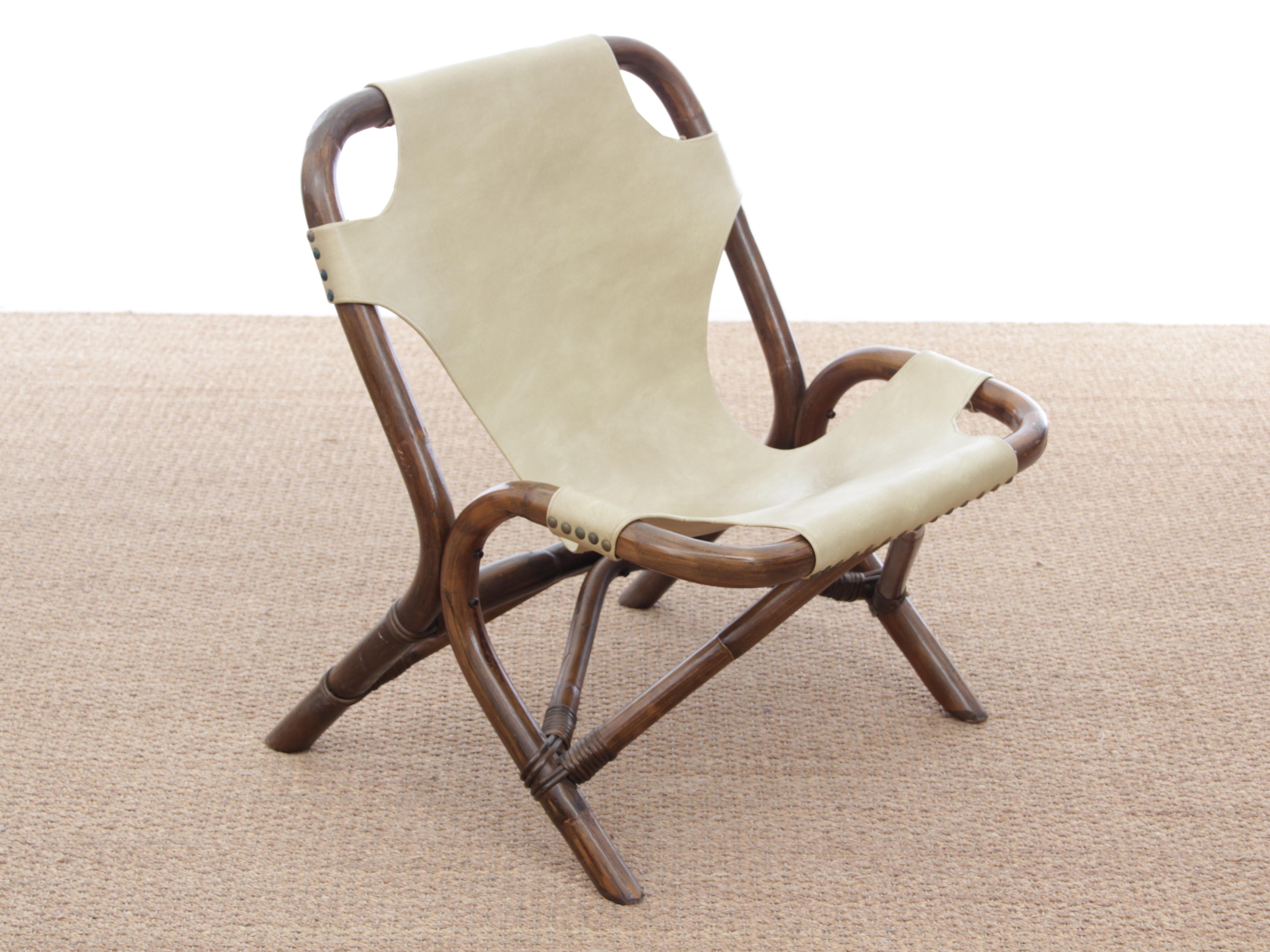 Mid-20th Century Pair of Lounge Chair in Rattan and Simili Leather