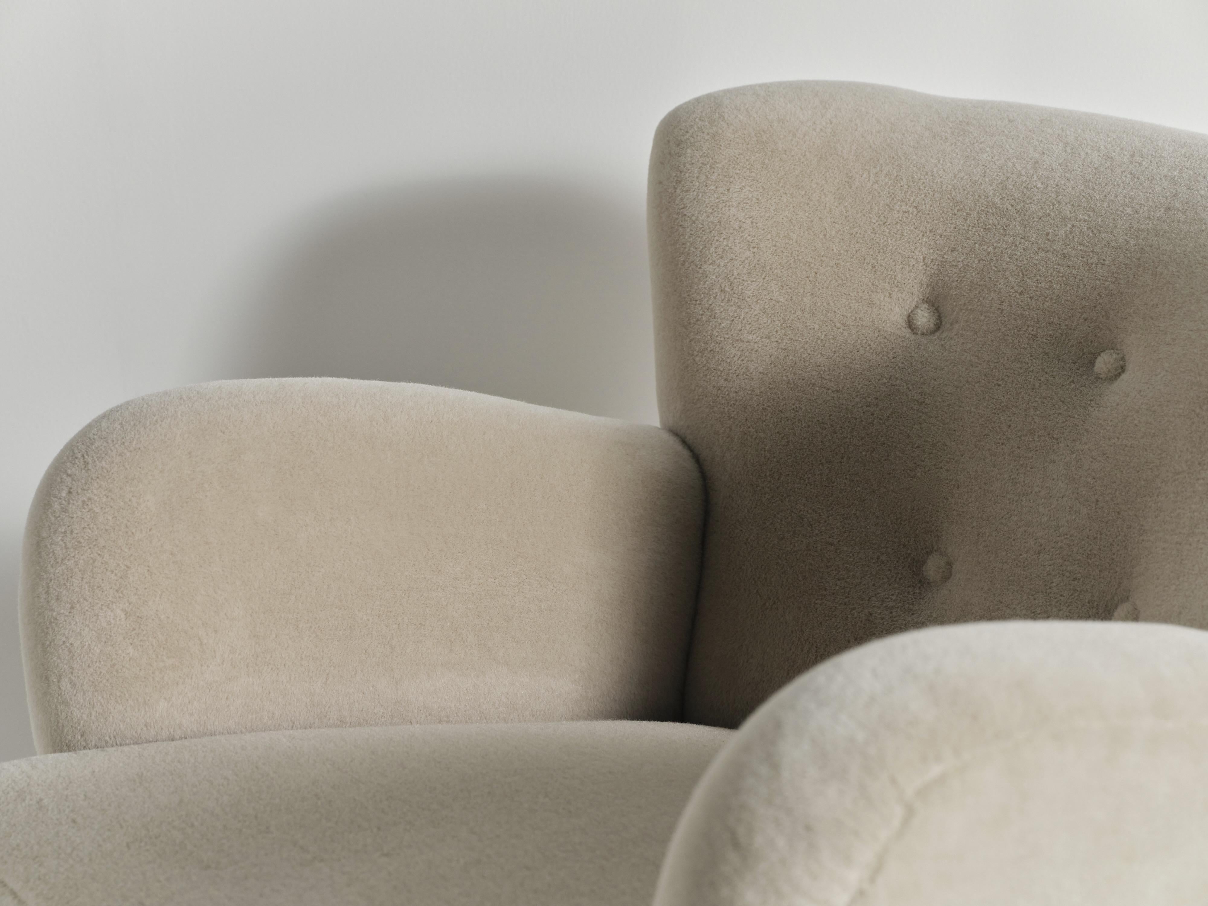 Paar Loungesessel / Sessel, Dänemark, 1940er Jahre, gepolstert mit reinem Alpaka im Angebot 2