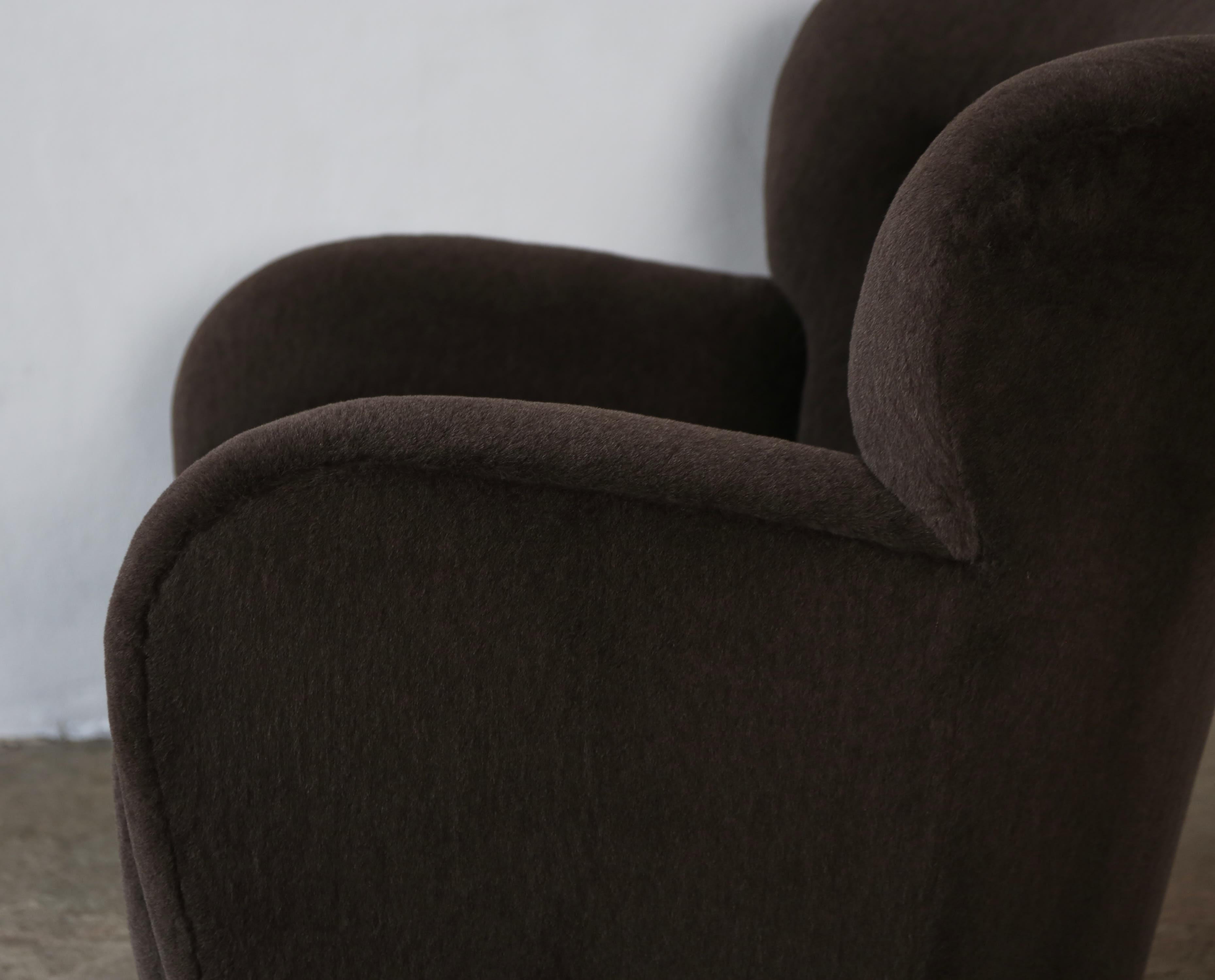 Pair of Lounge Chairs / Armchairs, Upholstered in Pure Alpaca For Sale 10