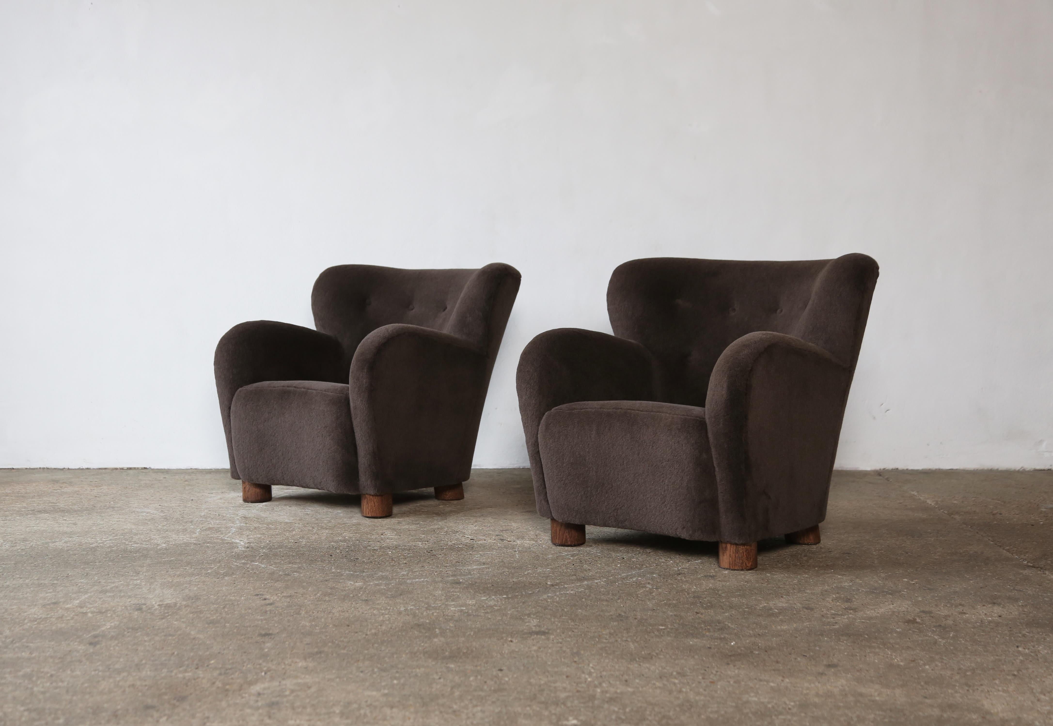 British Pair of Lounge Chairs / Armchairs, Upholstered in Pure Alpaca For Sale