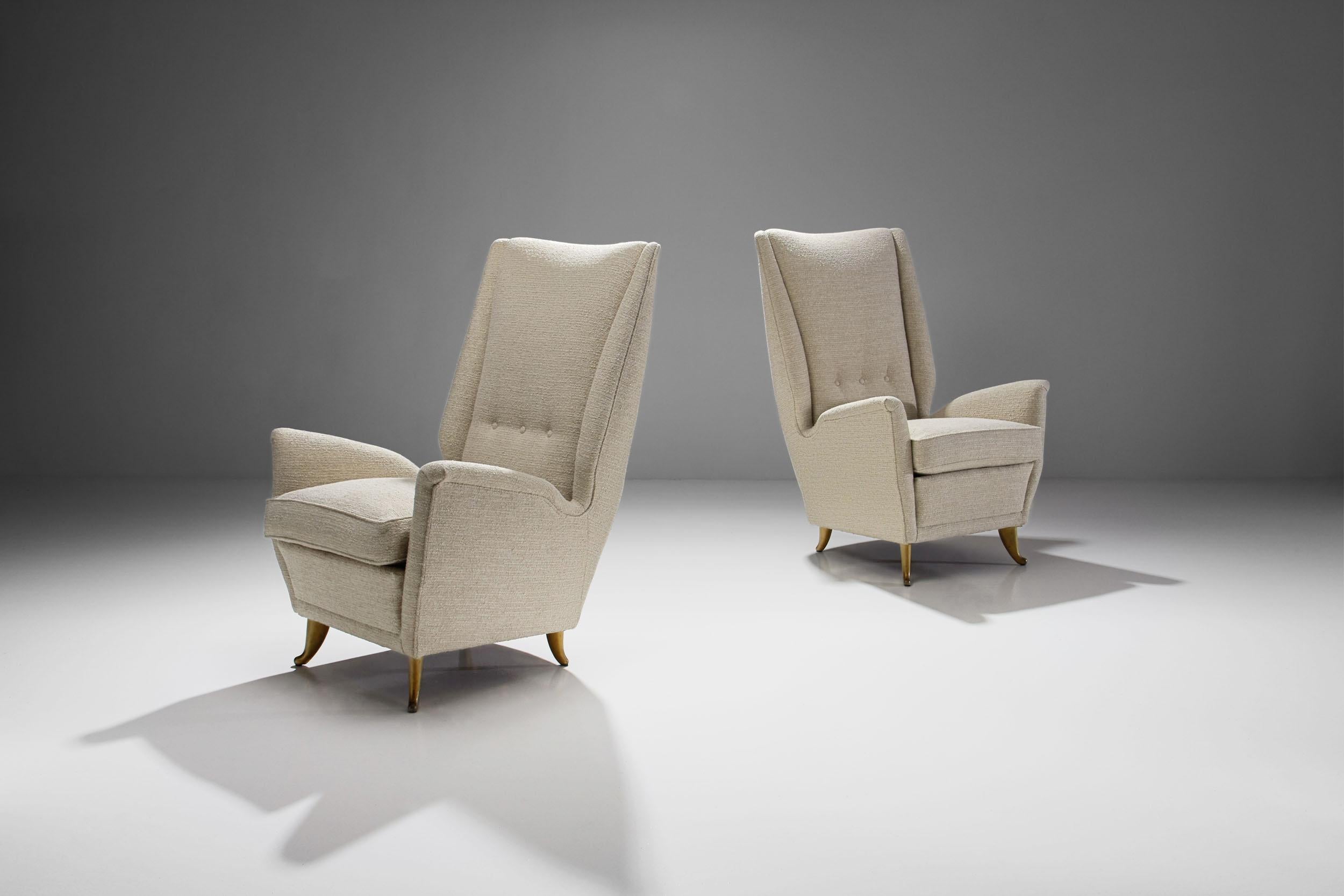 Mid-Century Modern Pair of Lounge Chairs Attributed to Gio Ponti for ISA Bergamo, Italy 1950s For Sale